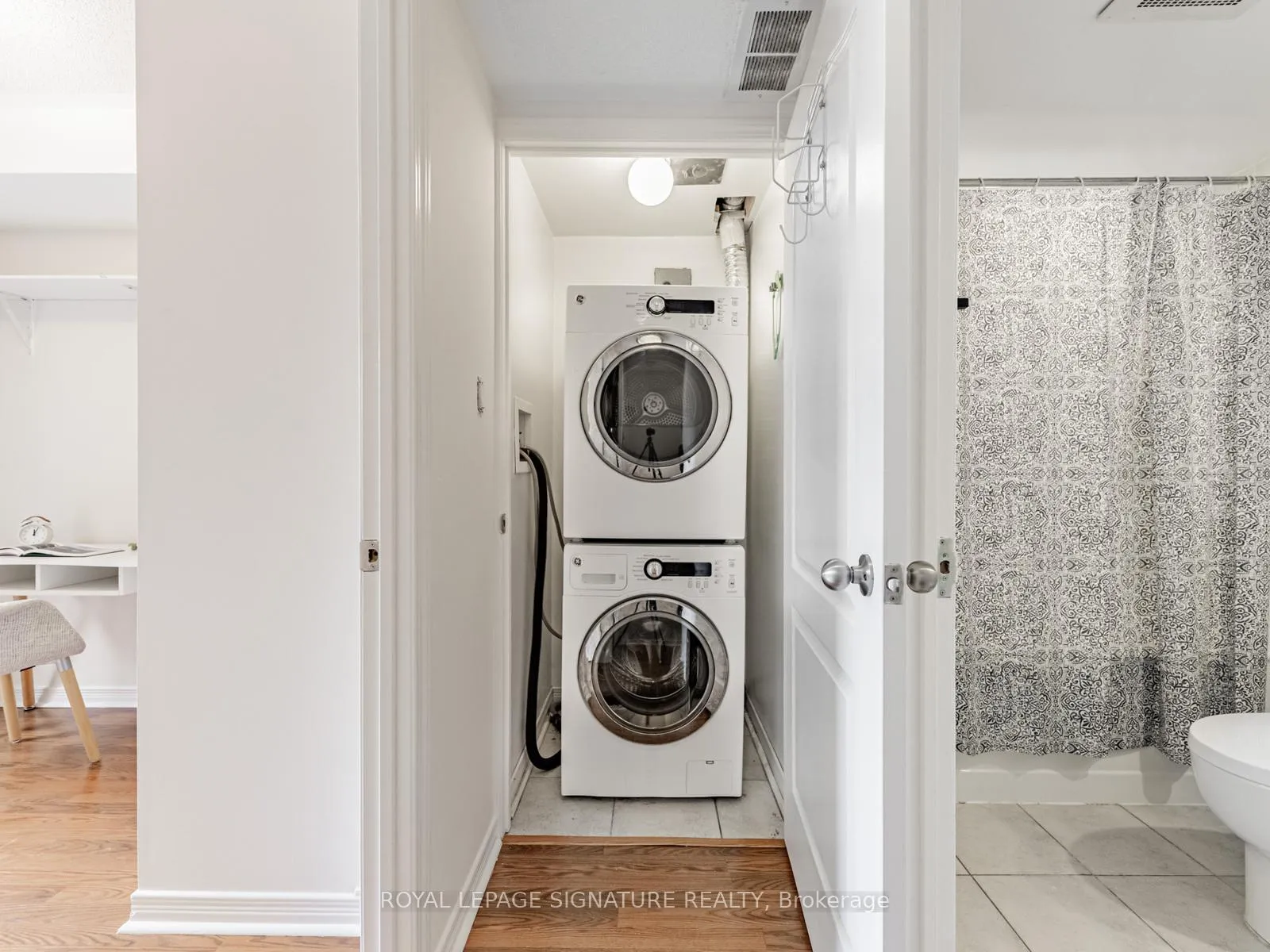 Photo 20 of Unit 5, 817 Dundas Street E, Toronto, South Riverdale — HOMEH