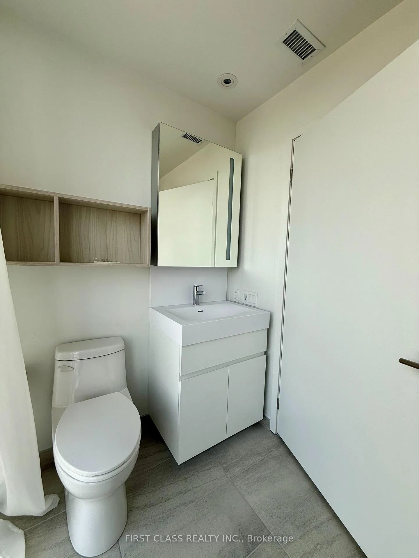 Photo 10 of Unit 1605, 39 Mary Street, Barrie, City Centre — HOMEH