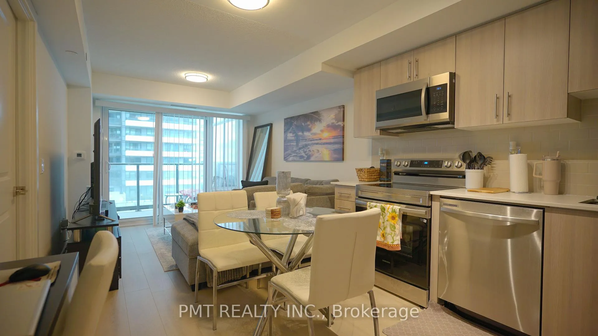 Photo 2 of Unit 907, 1435 Celebration Drive, Pickering, Bay Ridges — HOMEH