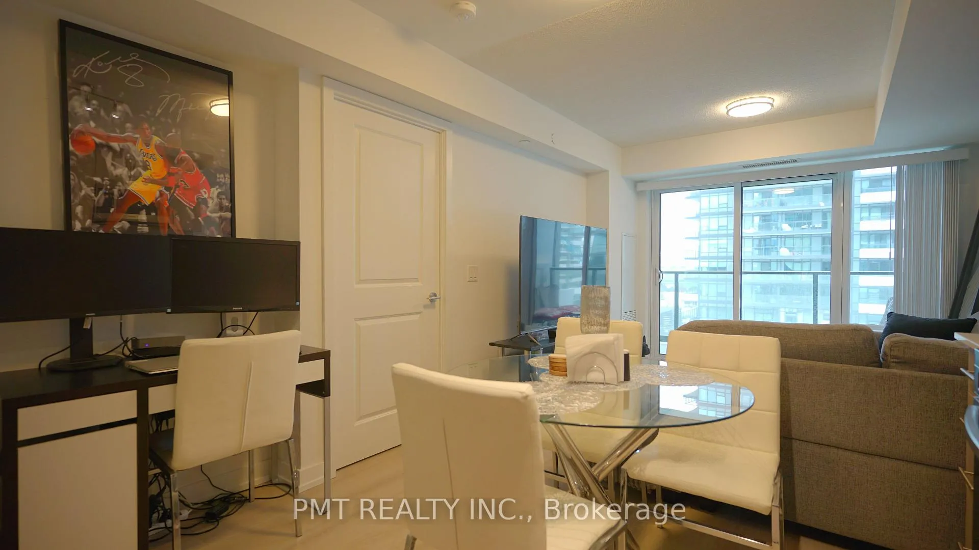 Photo 5 of Unit 907, 1435 Celebration Drive, Pickering, Bay Ridges — HOMEH