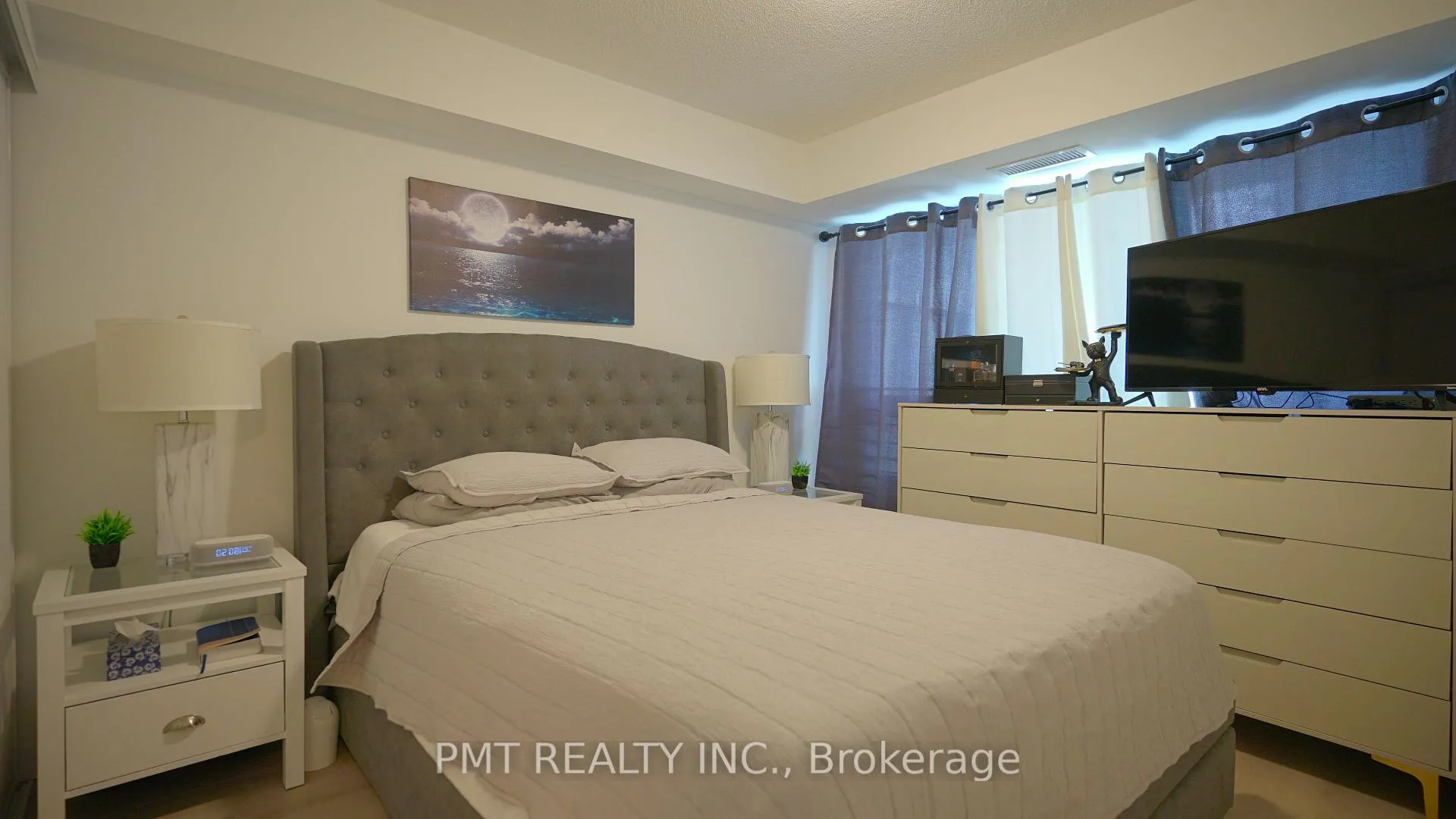 Photo 9 of Unit 907, 1435 Celebration Drive, Pickering, Bay Ridges — HOMEH