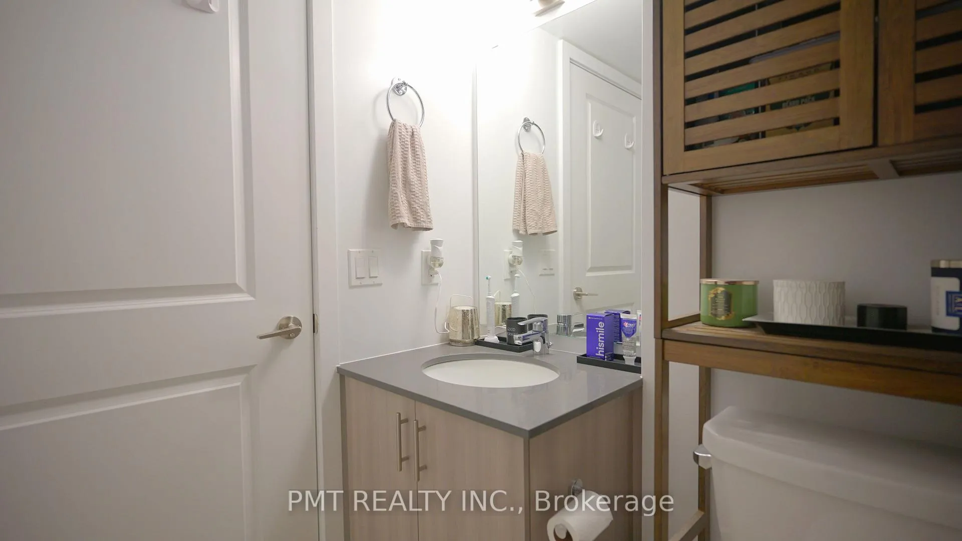 Photo 13 of Unit 907, 1435 Celebration Drive, Pickering, Bay Ridges — HOMEH