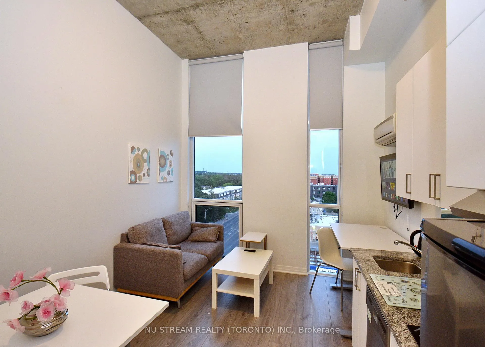 Photo 4 of Unit 834, 1900 Simcoe Street N, Oshawa, Samac — HOMEH