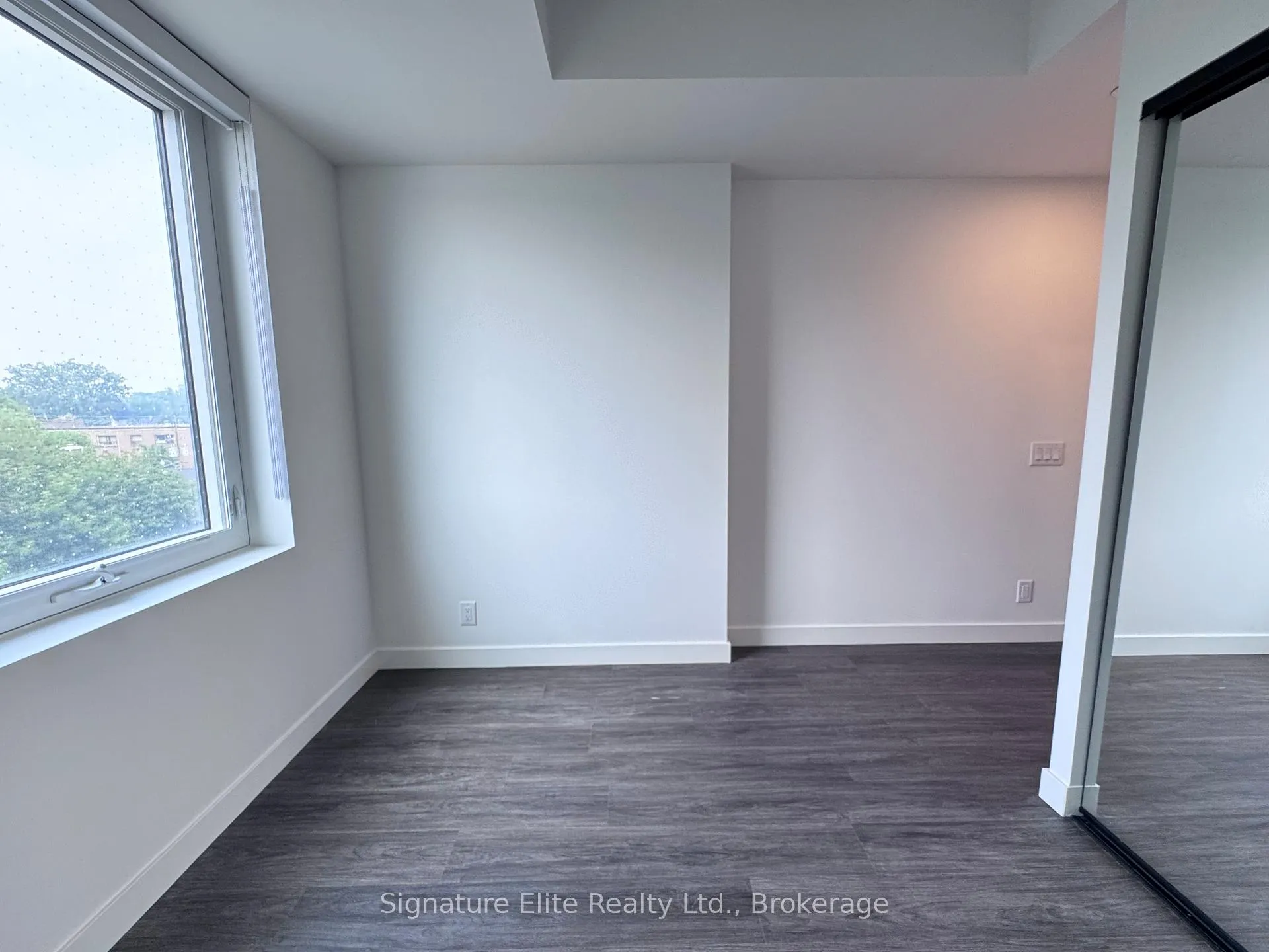 Photo 13 of Unit 421, 1050 Eastern Avenue, Toronto, The Beaches — HOMEH
