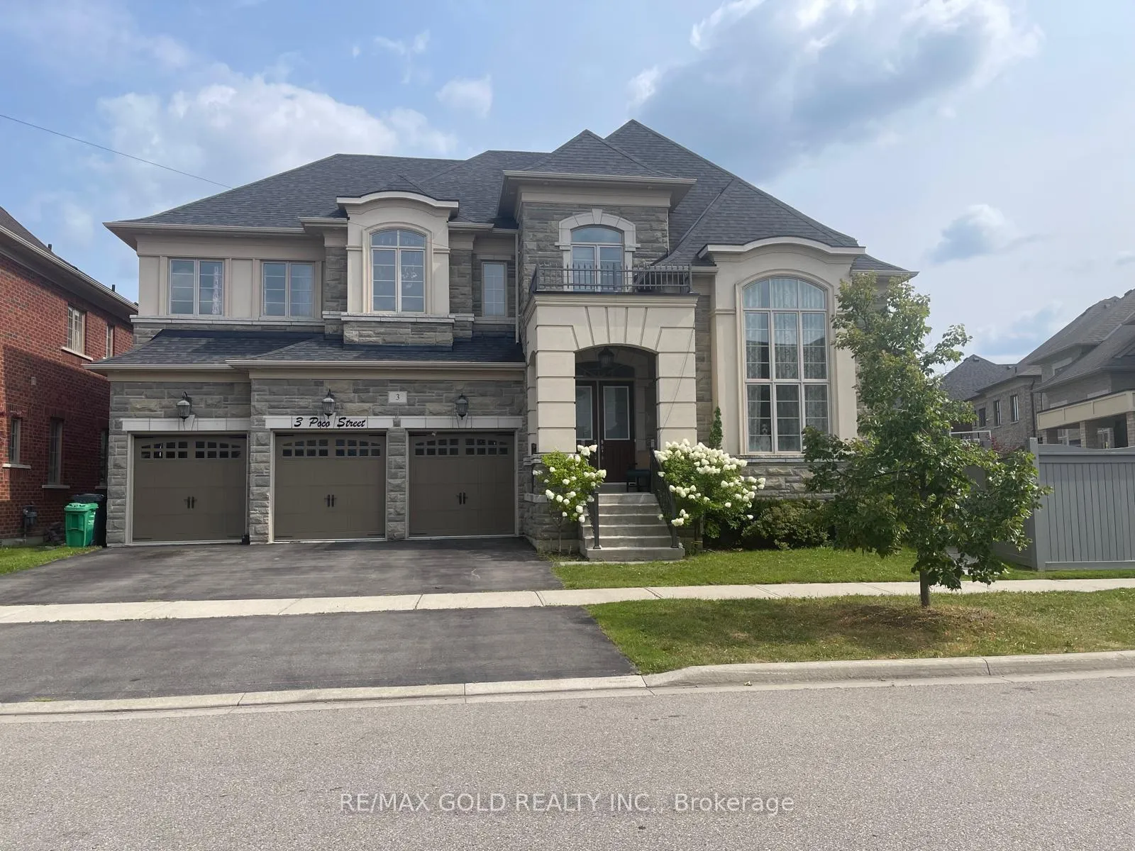 Photo 1 of 3 Poco Street N, Brampton, Toronto Gore Rural Estate — HOMEH