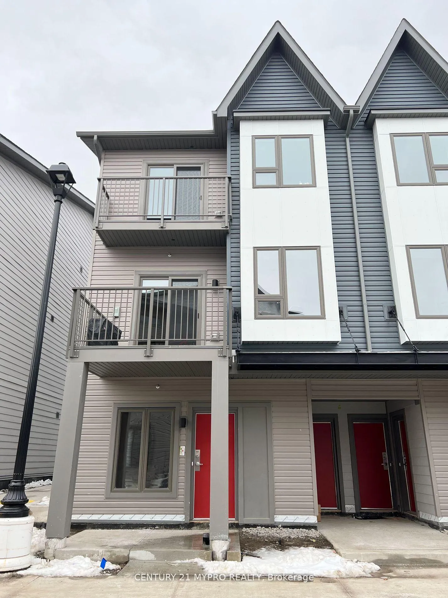 Front of Unit 601, 2635 William Jackson Drive
