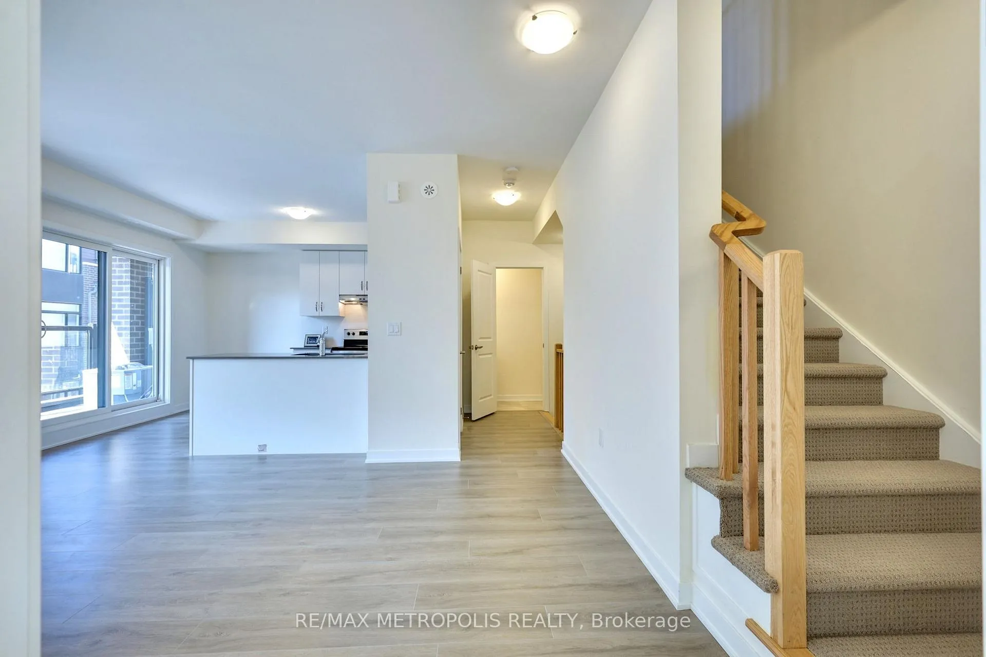 Photo 14 of Unit 1012, 1695 Dersan Street, Pickering, Duffin Heights — HOMEH