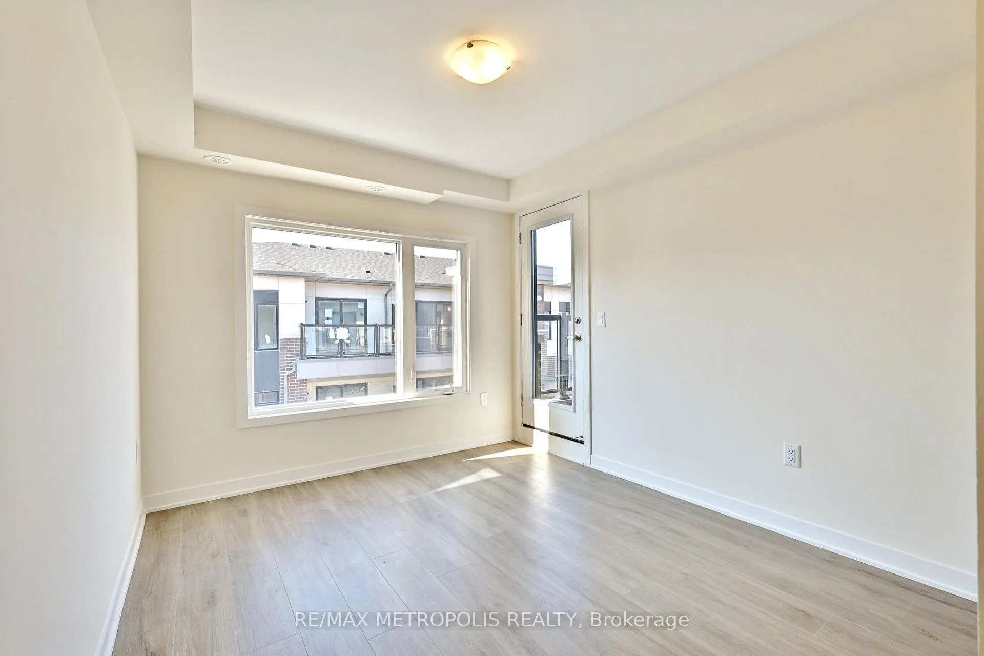 Photo 24 of Unit 1012, 1695 Dersan Street, Pickering, Duffin Heights — HOMEH