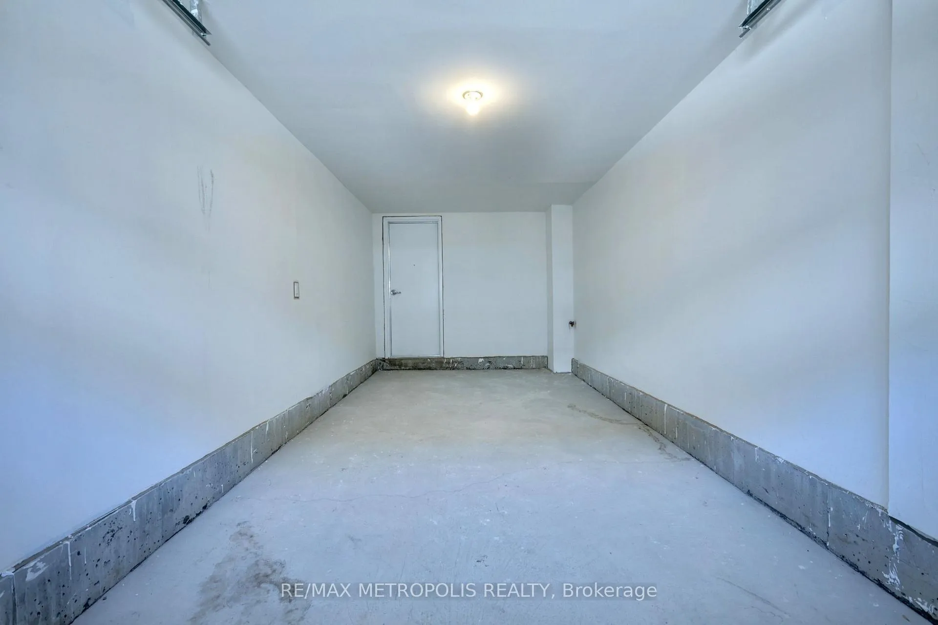 Photo 38 of Unit 1012, 1695 Dersan Street, Pickering, Duffin Heights — HOMEH
