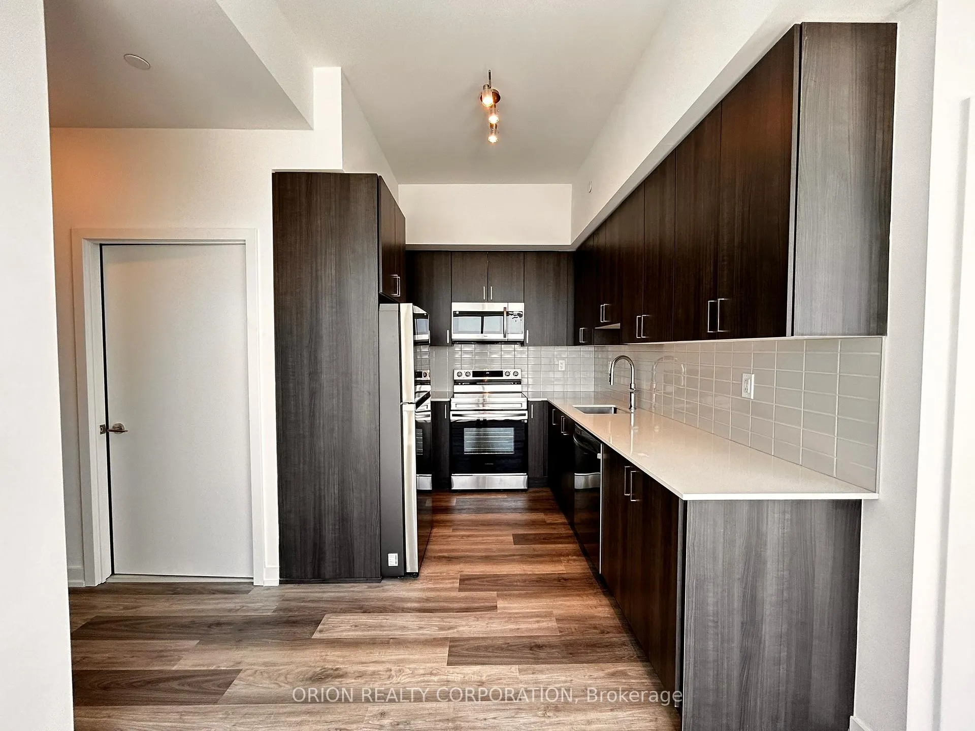 Photo 5 of Unit 2902, 1435 Celebration Drive, Pickering, Bay Ridges — HOMEH