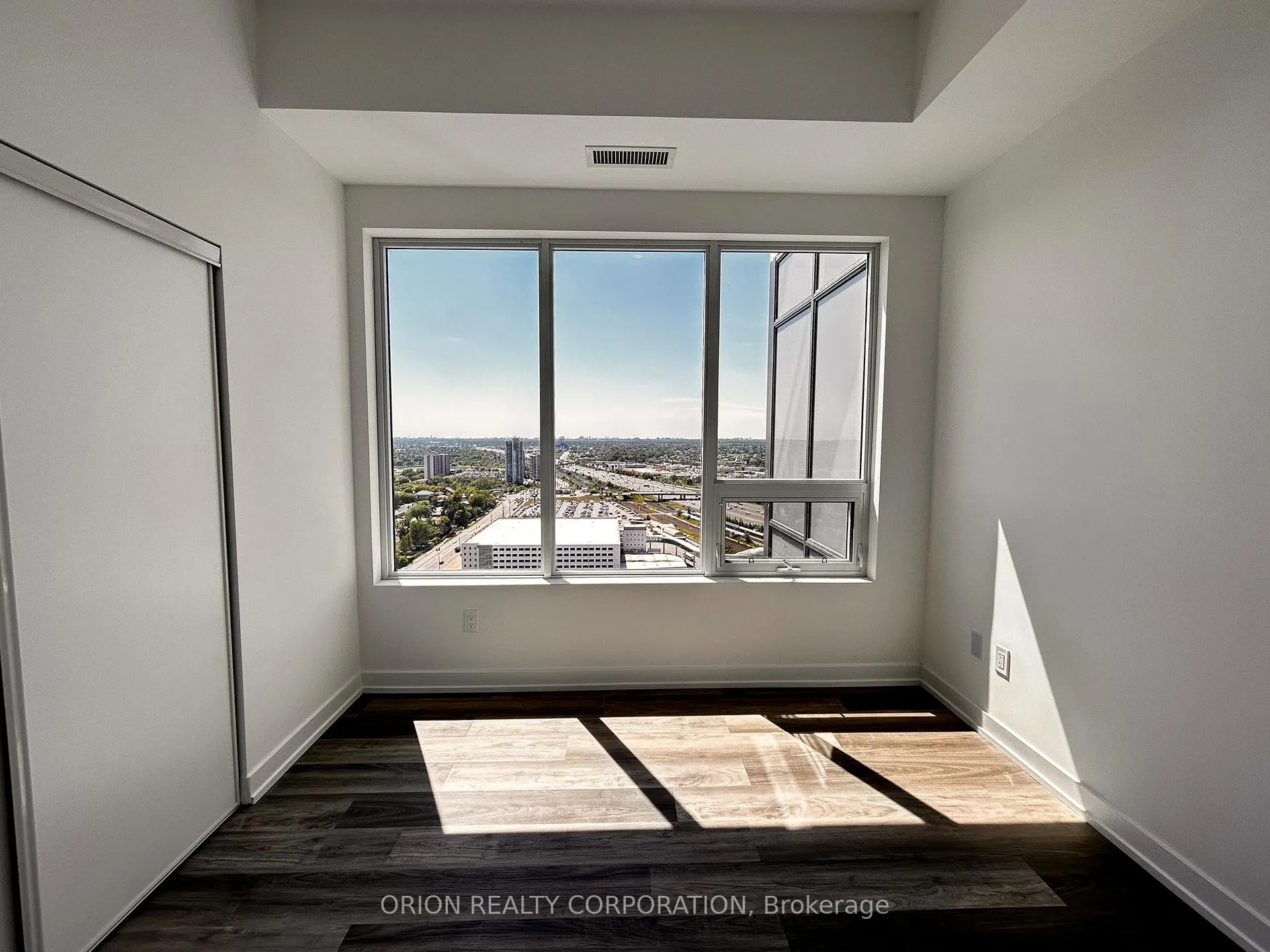 Photo 19 of Unit 2902, 1435 Celebration Drive, Pickering, Bay Ridges — HOMEH