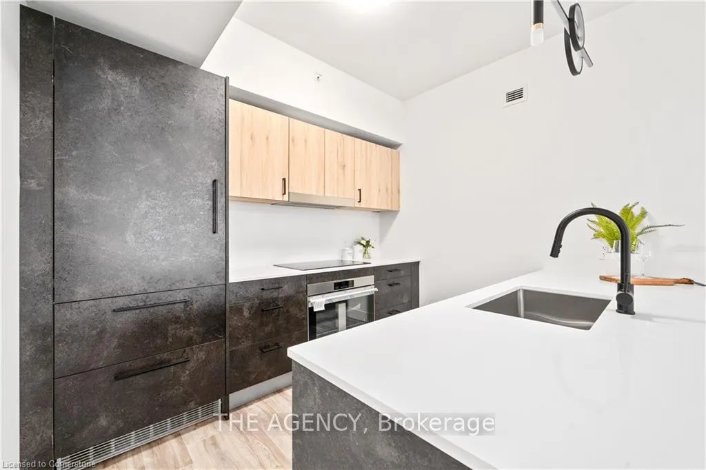 Photo 6 of Unit 406, 2 Dundas Street, Belleville — HOMEH