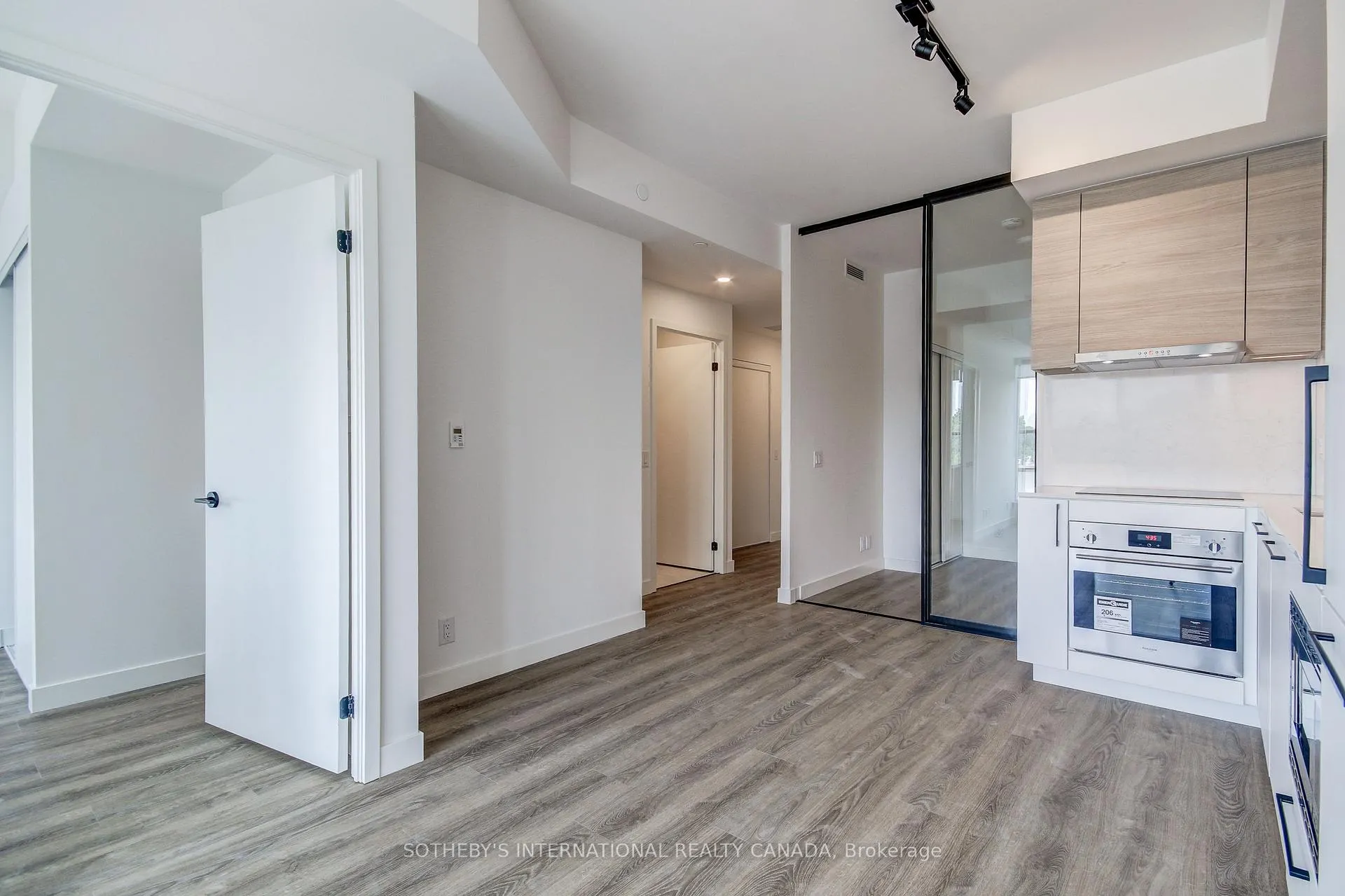 Photo 19 of Unit 526, 1050 Eastern Avenue, Toronto, The Beaches — HOMEH