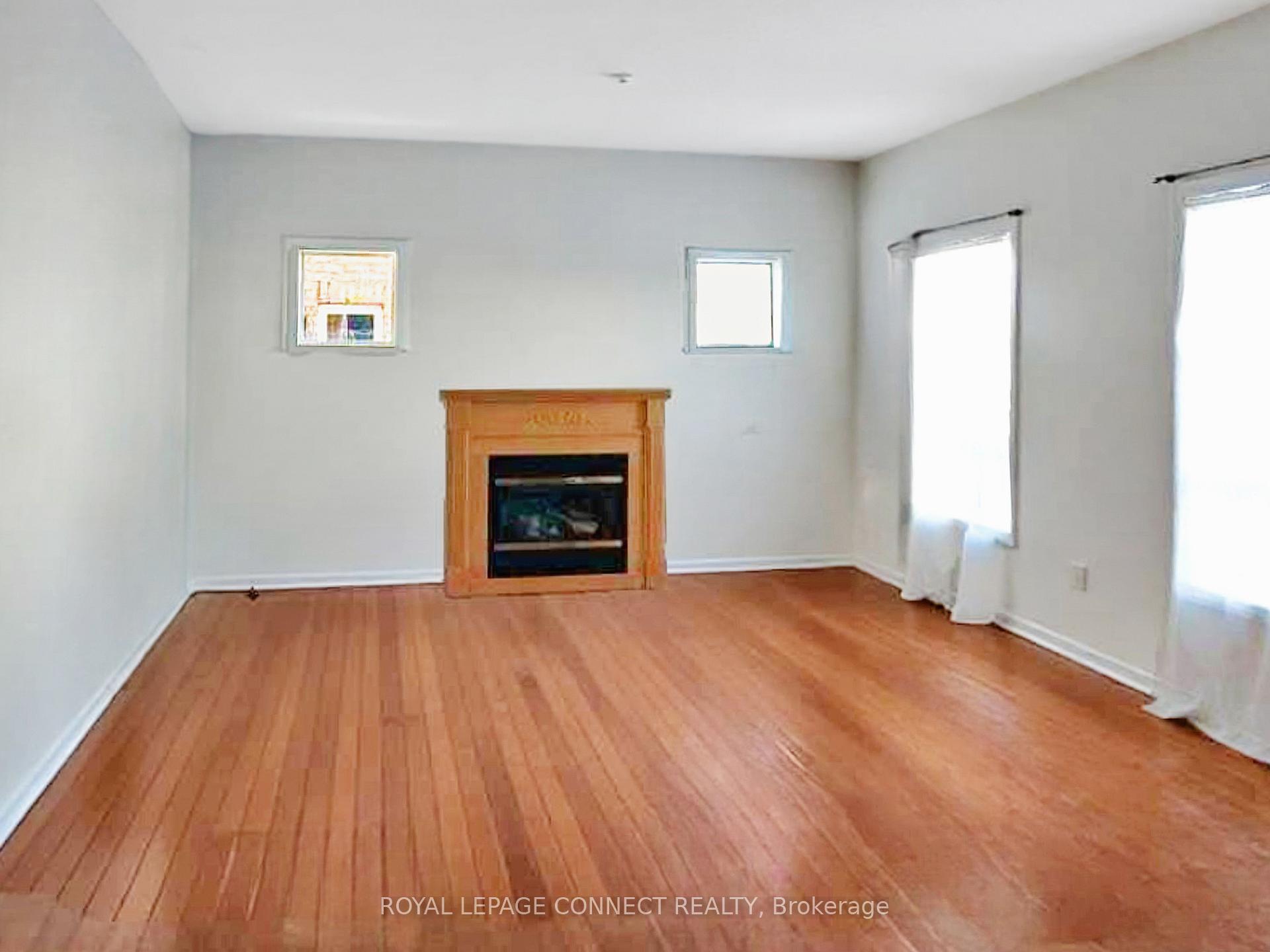 Photo 17 of 985 Audley Road S, Ajax, South East — HOMEH