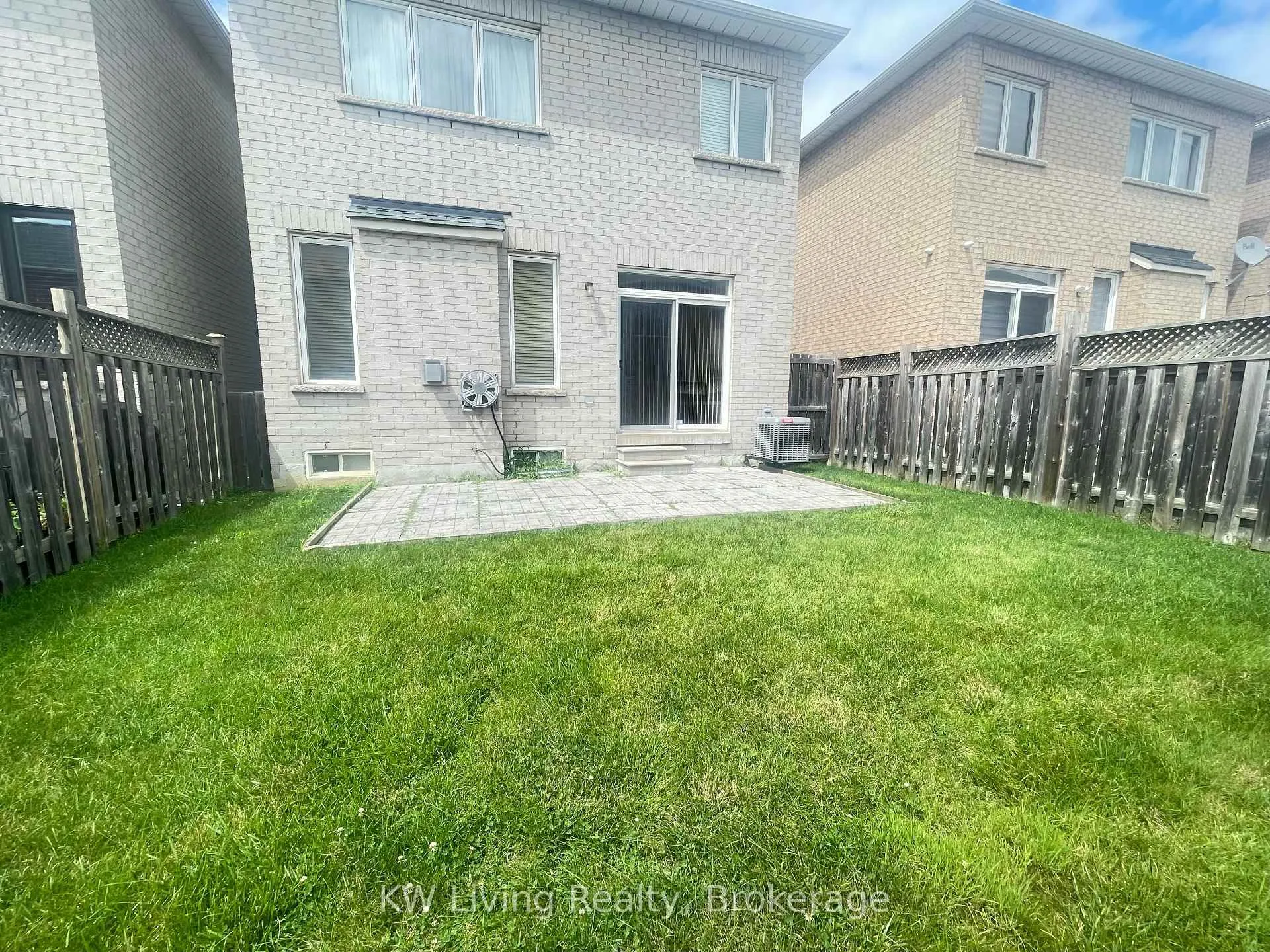 Photo 22 of 75 Vine Cliff Boulevard, Markham, Victoria Manor-Jennings Gate — HOMEH