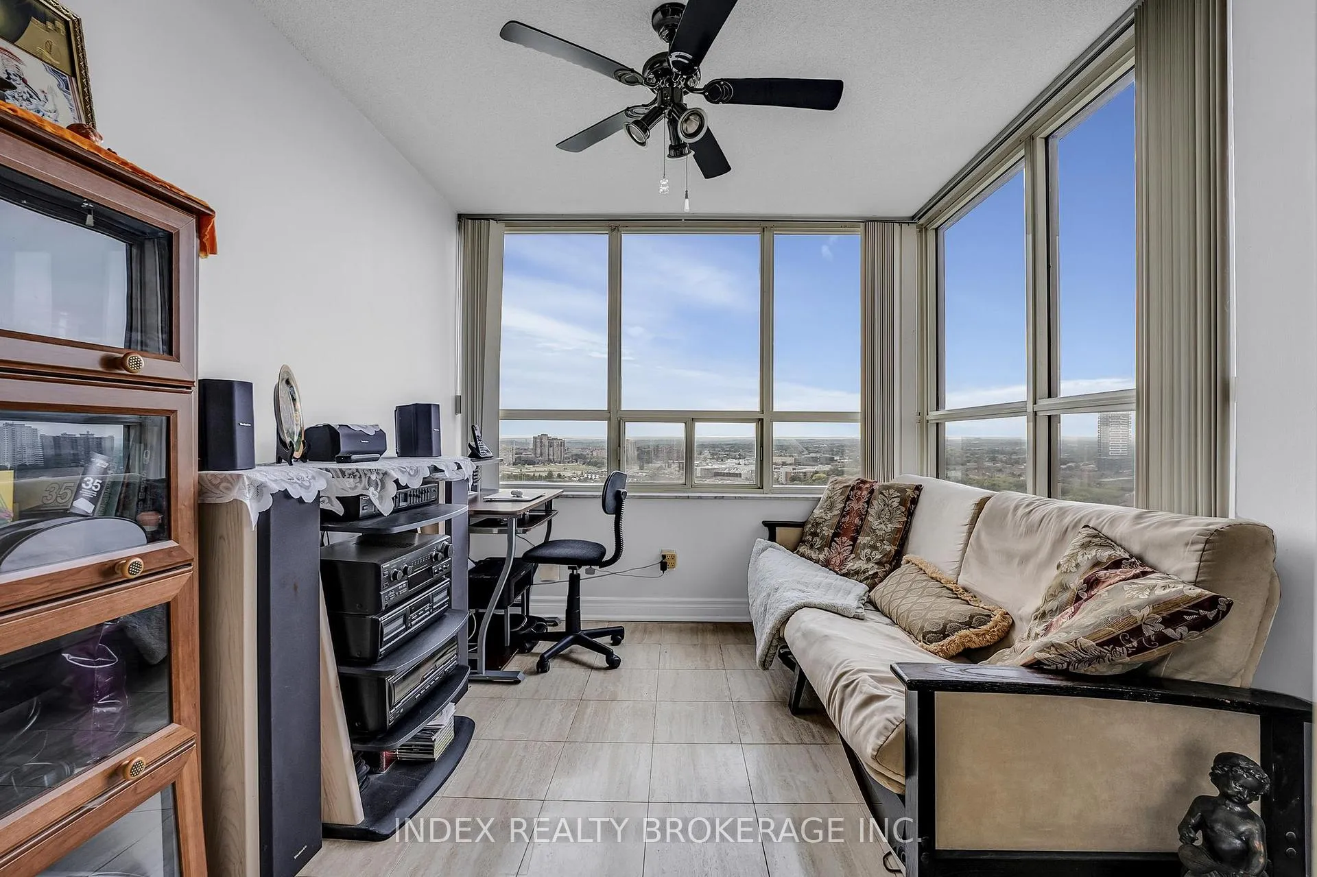 Photo 12 of Unit 1907, 30 Malta Avenue N, Brampton, Fletcher's Creek South — HOMEH