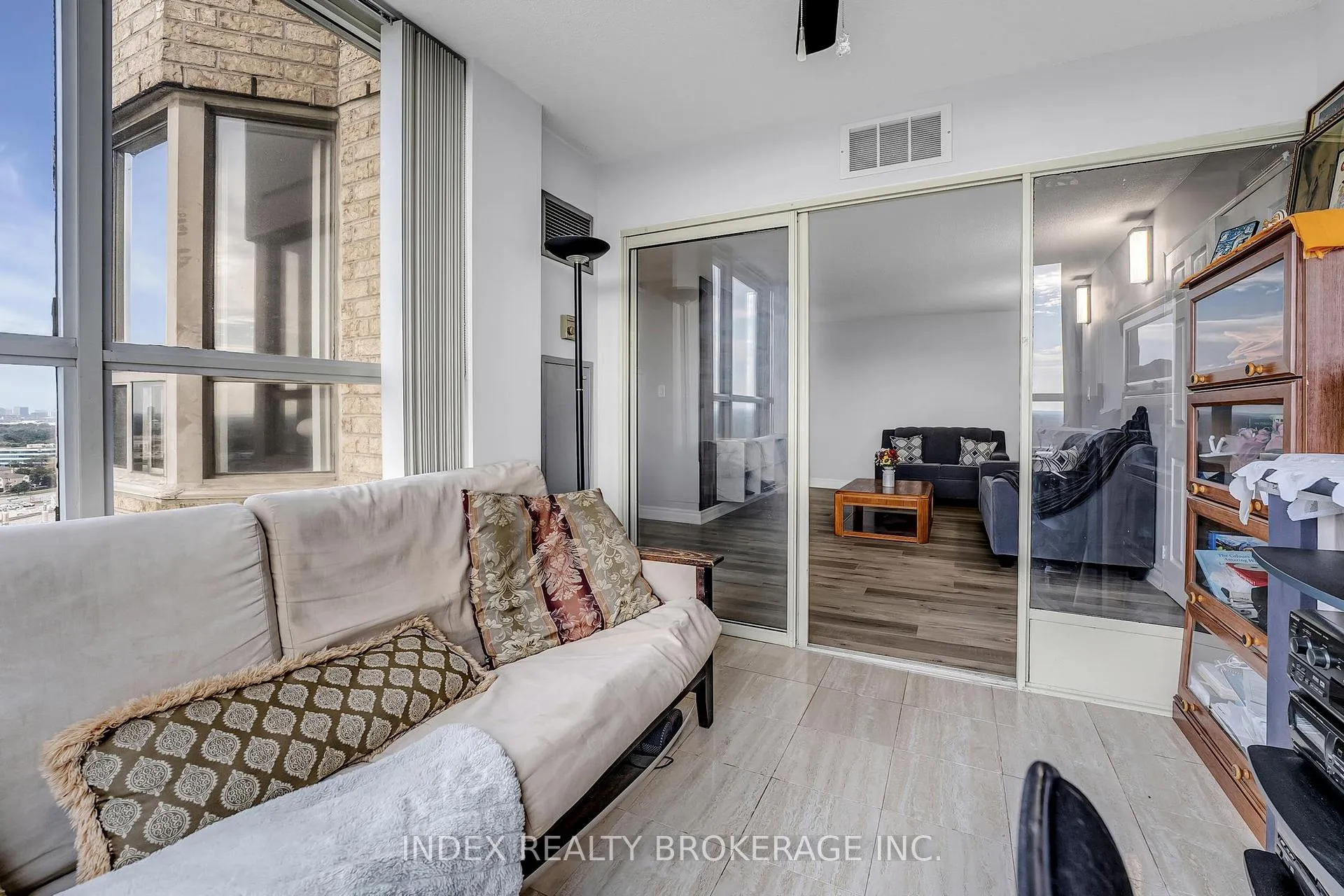 Photo 13 of Unit 1907, 30 Malta Avenue N, Brampton, Fletcher's Creek South — HOMEH