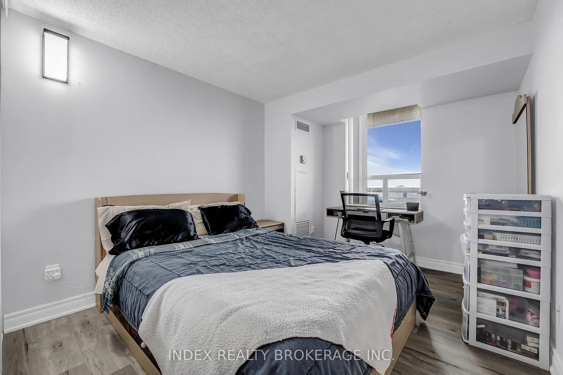 Photo 26 of Unit 1907, 30 Malta Avenue N, Brampton, Fletcher's Creek South — HOMEH