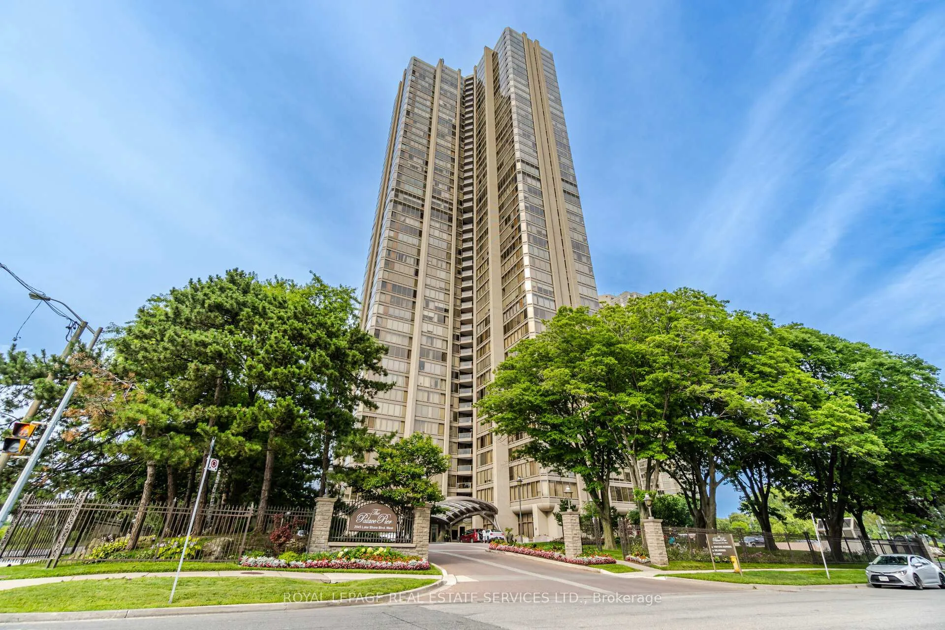 Photo 1 of Unit 710, 2045 Lake Shore Boulevard W, Etobicoke, Mimico — HOMEH