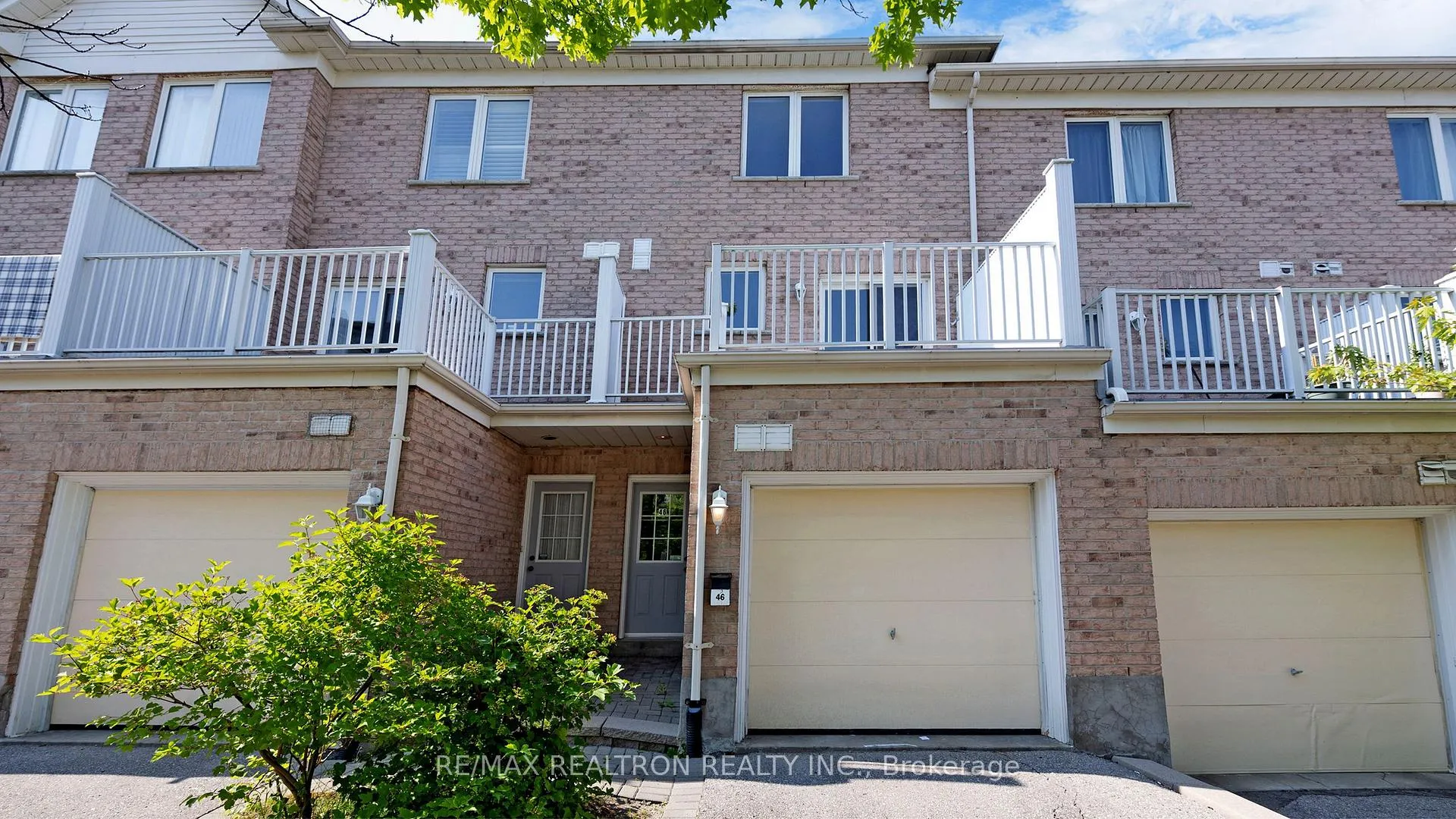 Photo 33 of 46 Leitchcroft Crescent, Markham, Commerce Valley — HOMEH