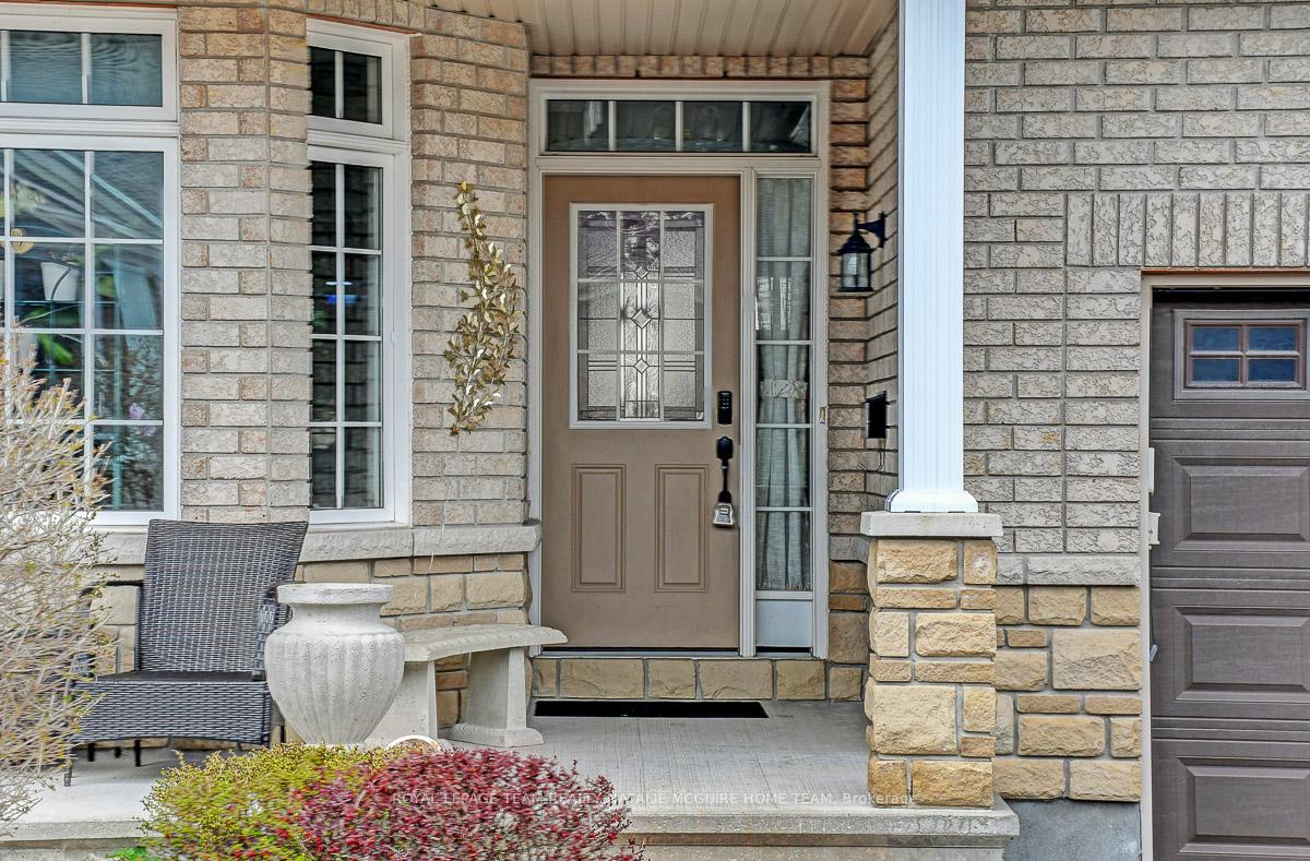 Photo 3 of 116 Maple Key Private, Ottawa, Blossom Park/Kemp Park/Findlay Creek — HOMEH