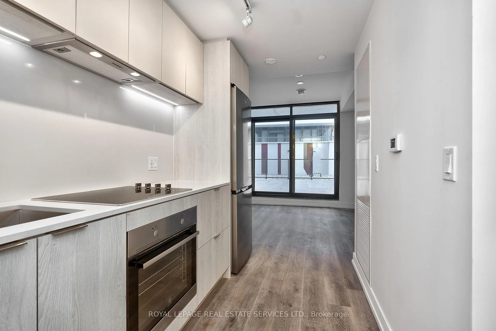 Photo 6 of Unit 326, 1 Jarvis Street, Hamilton, Beasley — HOMEH