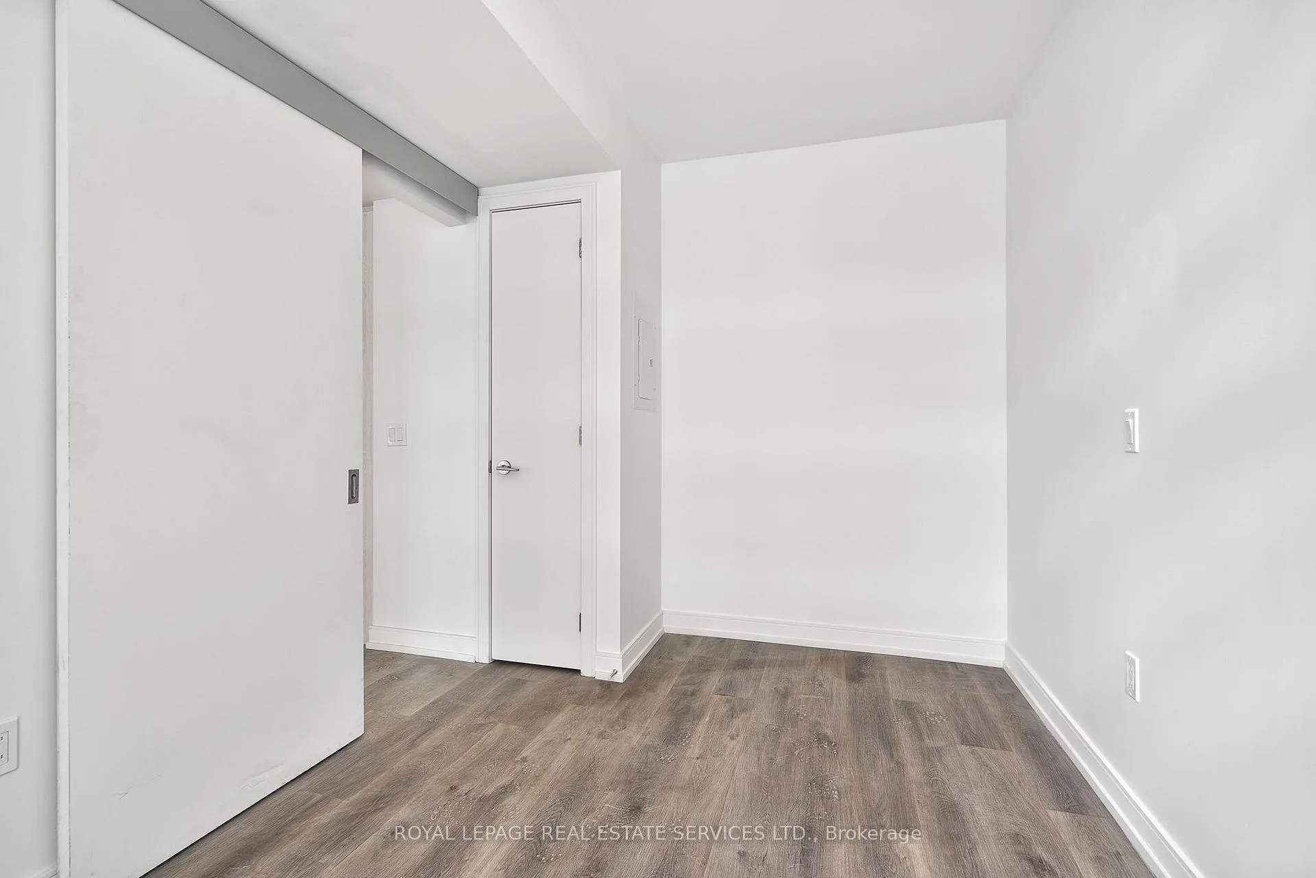 Photo 14 of Unit 326, 1 Jarvis Street, Hamilton, Beasley — HOMEH