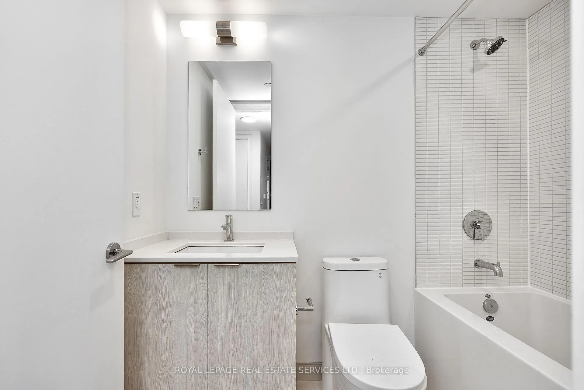 Photo 15 of Unit 326, 1 Jarvis Street, Hamilton, Beasley — HOMEH