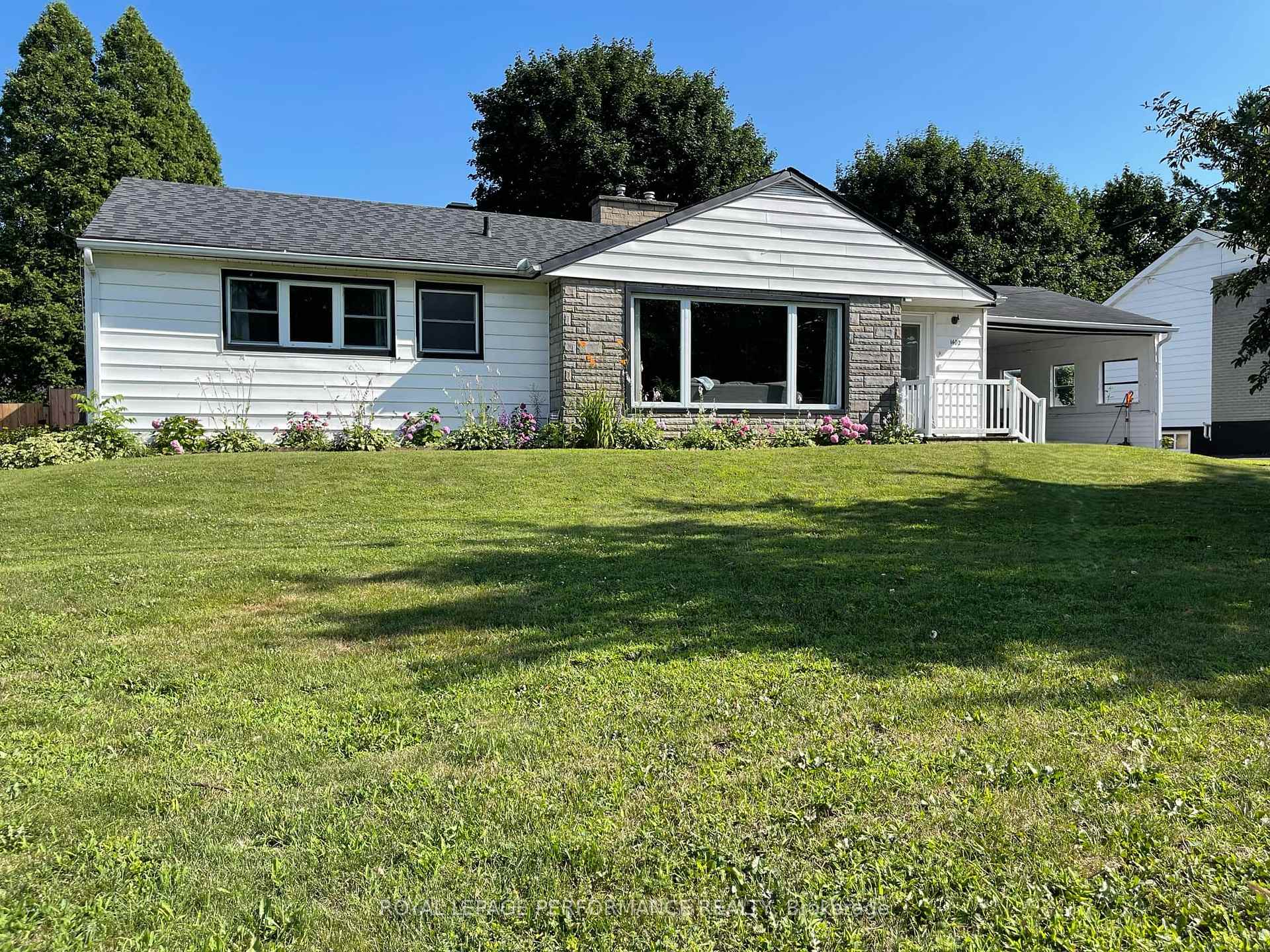 Photo 1 of 1402 Dover Road, Cornwall — HOMEH