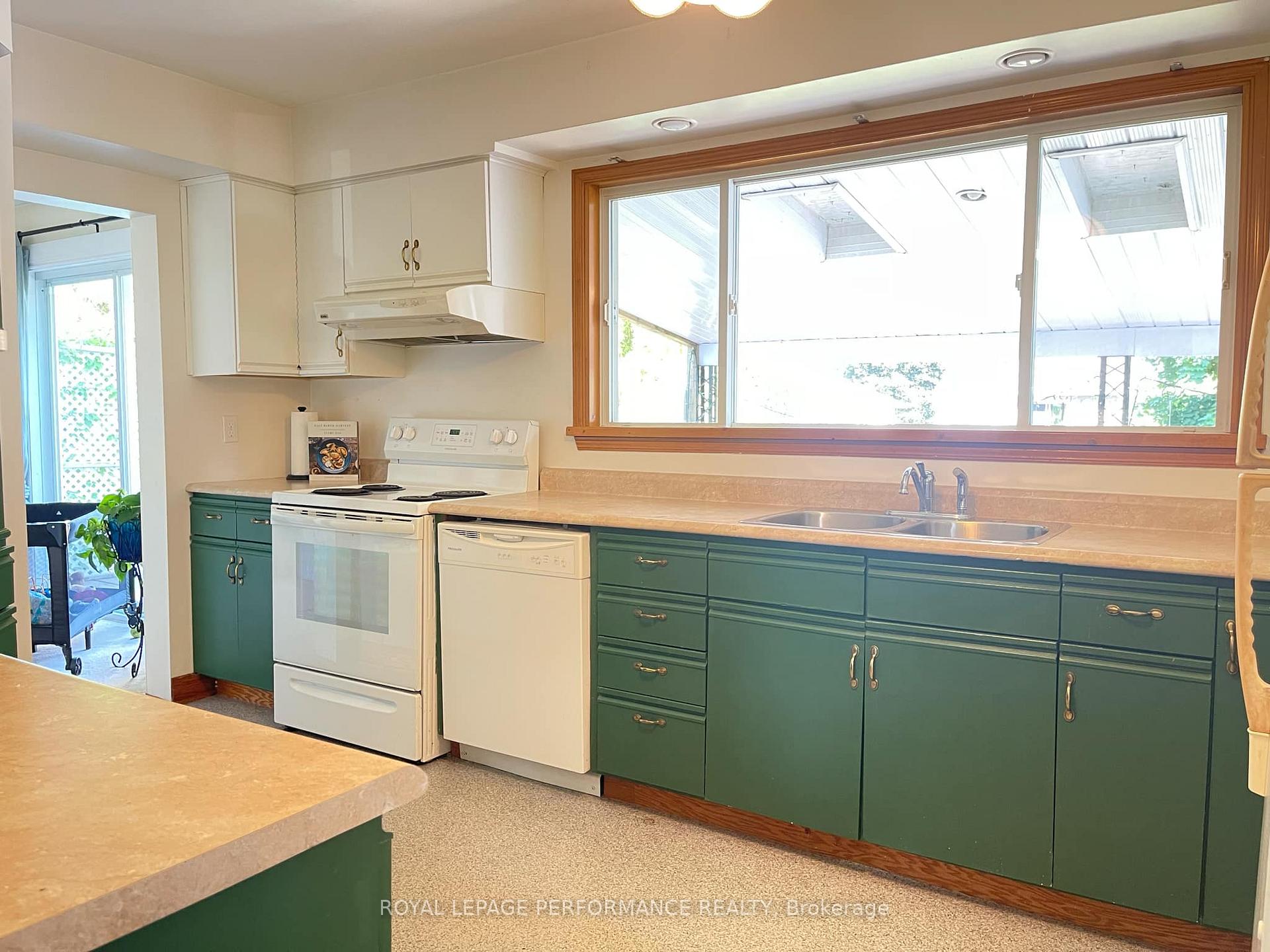 Photo 7 of 1402 Dover Road, Cornwall — HOMEH