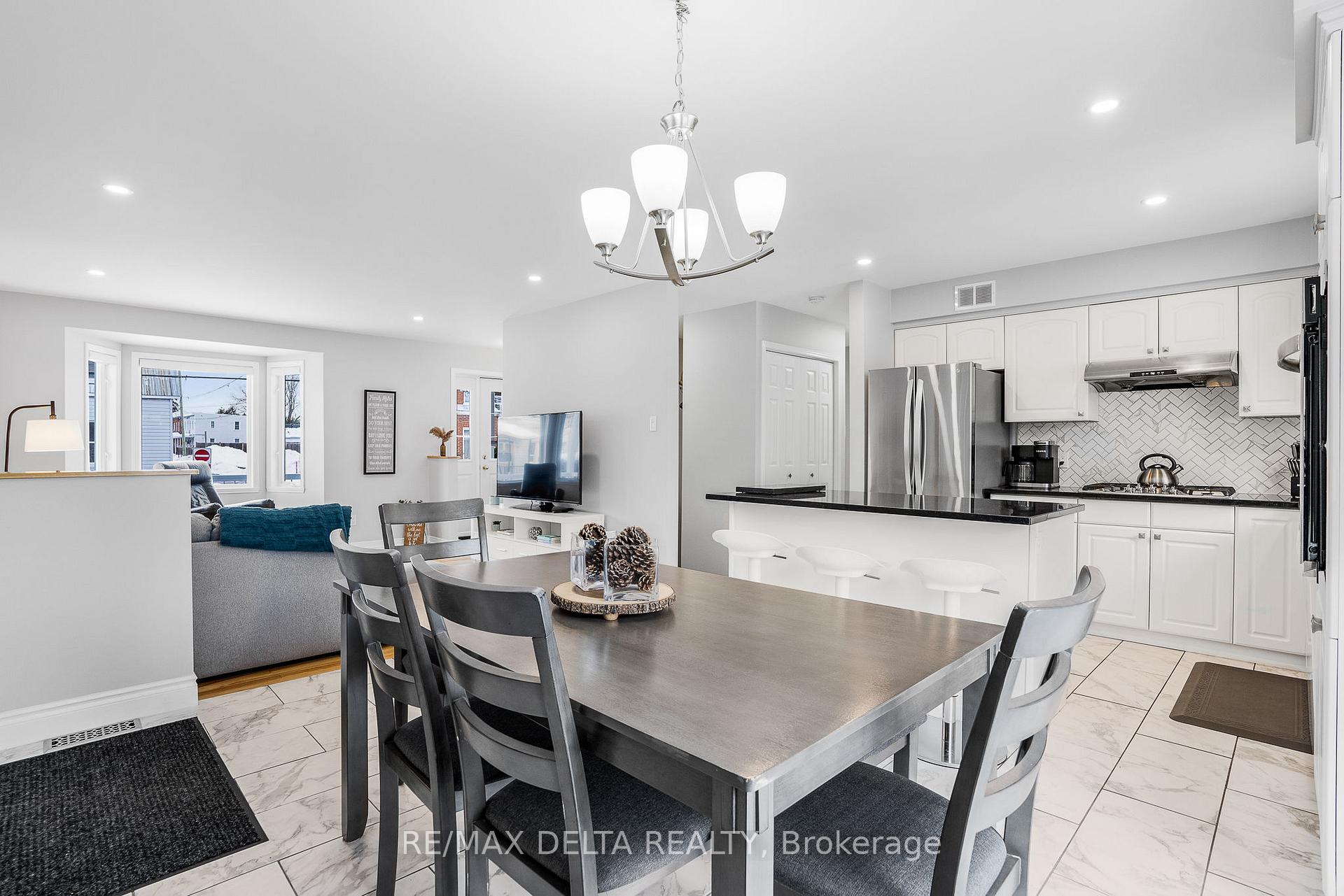 Photo 15 of 35 Union Street, Champlain, Vankleek Hill — HOMEH