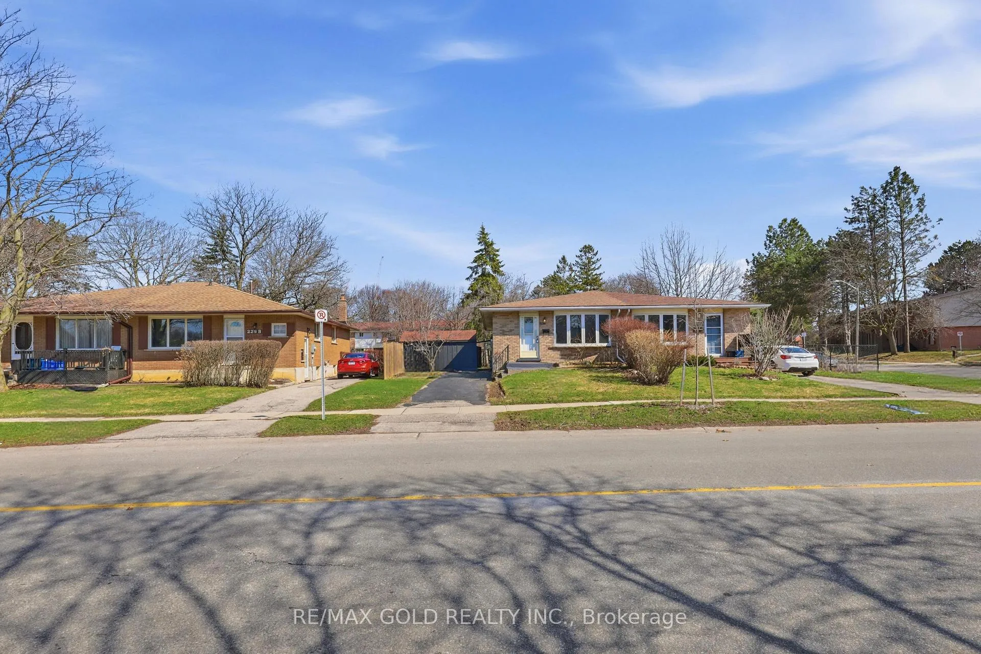 Photo 5 of 231A Cedarbrae Avenue, Waterloo, Lakeshore Village — HOMEH