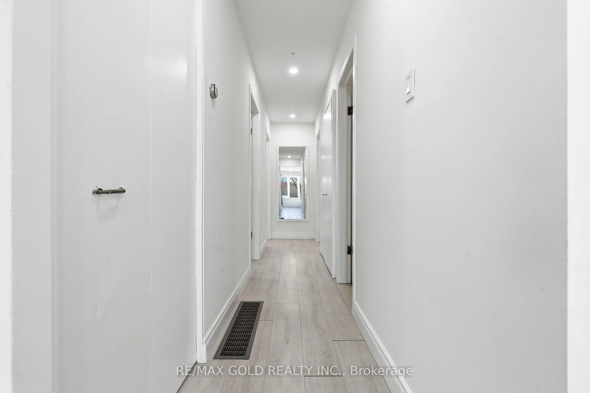 Photo 8 of 231A Cedarbrae Avenue, Waterloo, Lakeshore Village — HOMEH