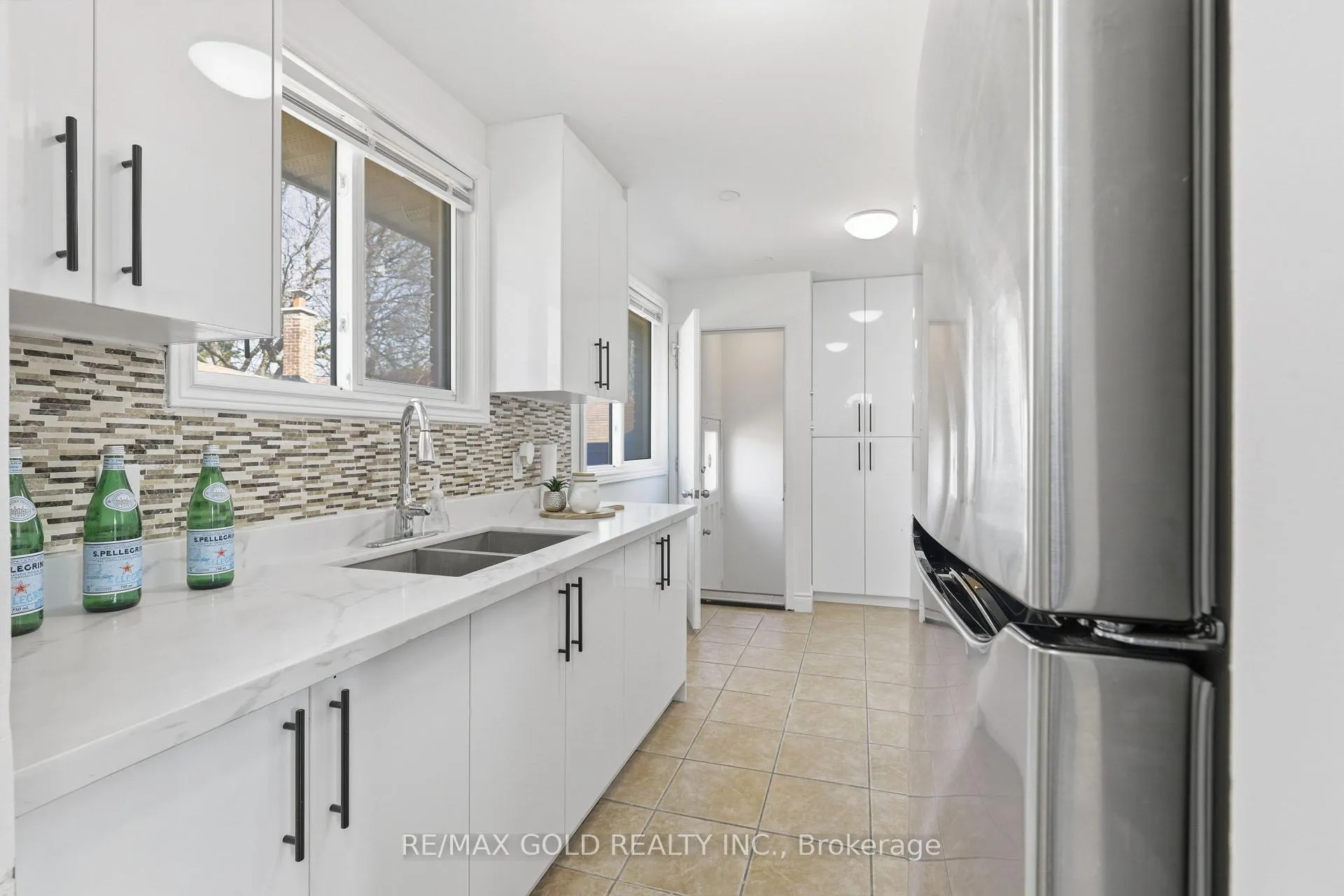 Photo 19 of 231A Cedarbrae Avenue, Waterloo, Lakeshore Village — HOMEH