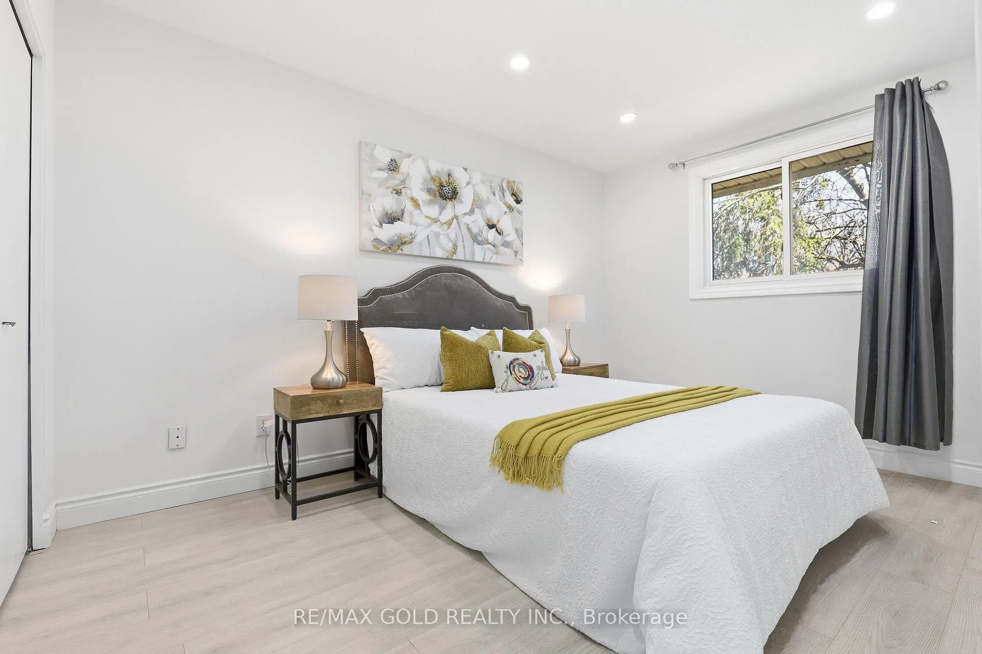 Photo 20 of 231A Cedarbrae Avenue, Waterloo, Lakeshore Village — HOMEH