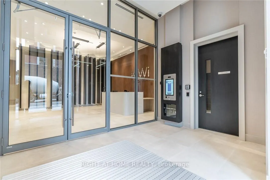 Photo 2 of Unit 1107, 212 King William Street, Hamilton, Beasley — HOMEH