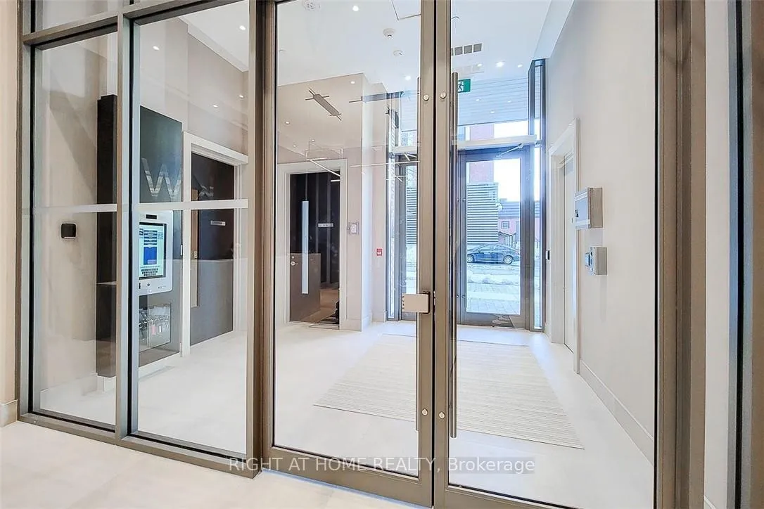 Photo 3 of Unit 1107, 212 King William Street, Hamilton, Beasley — HOMEH