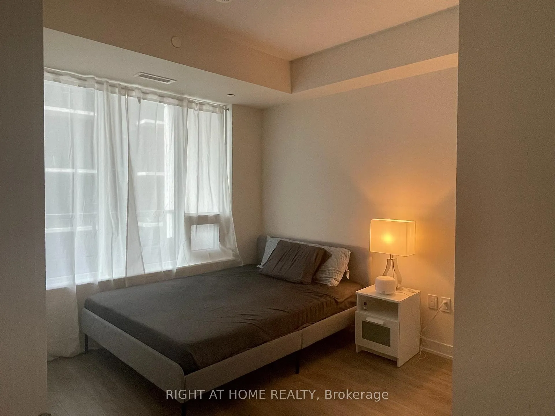 Photo 11 of Unit 1107, 212 King William Street, Hamilton, Beasley — HOMEH