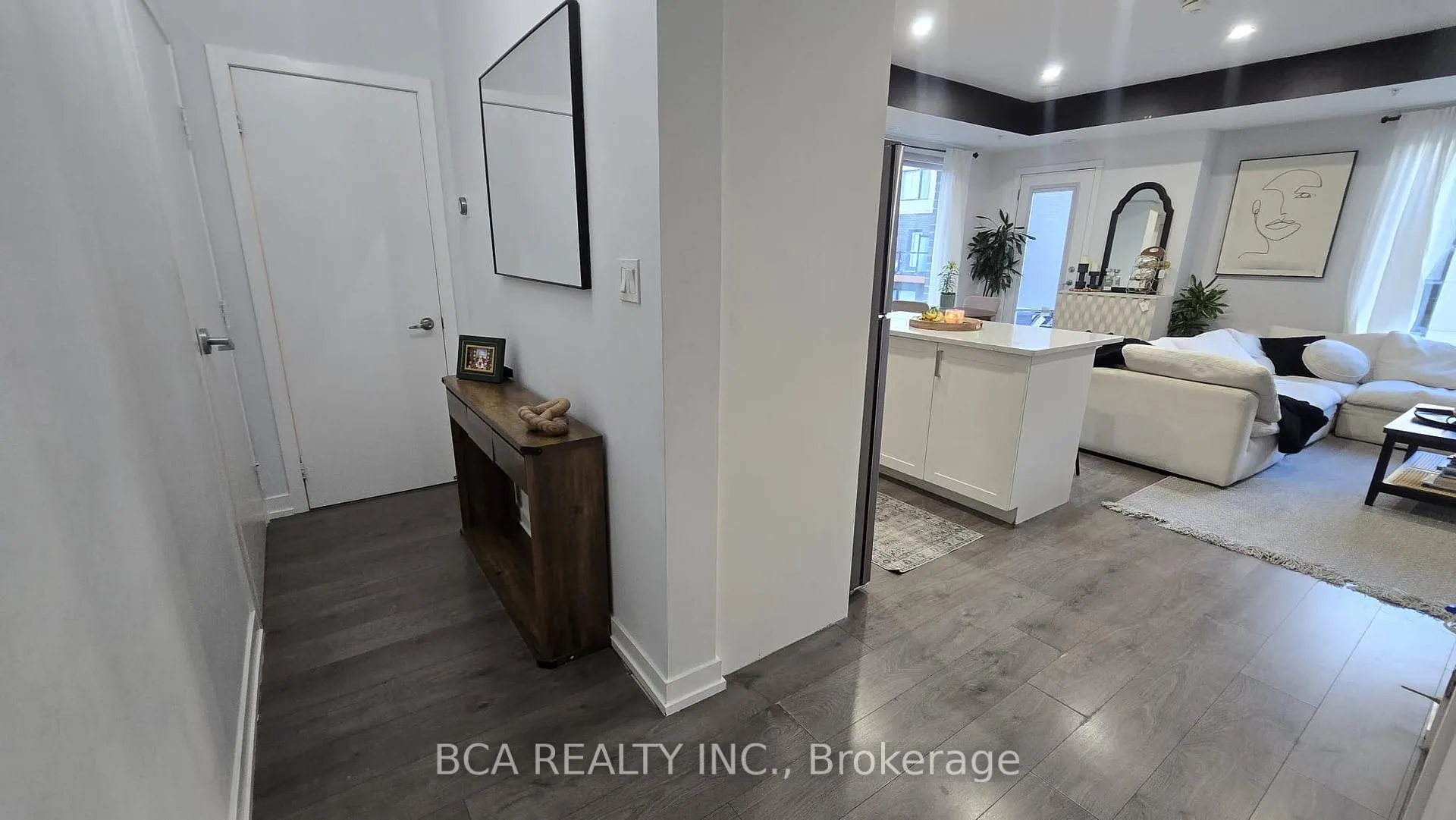 Photo 4 of Unit 519, 1555 Kingston Road, Pickering, Town Centre — HOMEH