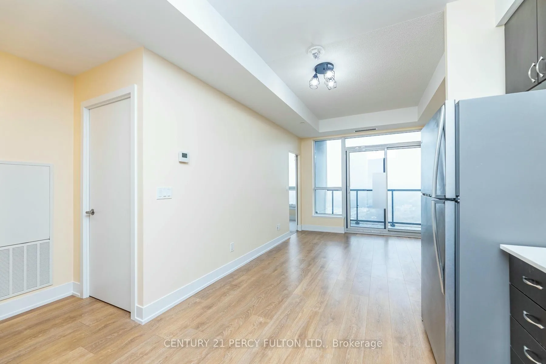 Photo 9 of Unit 2308, 1255 Bayly Street, Pickering, Bay Ridges — HOMEH