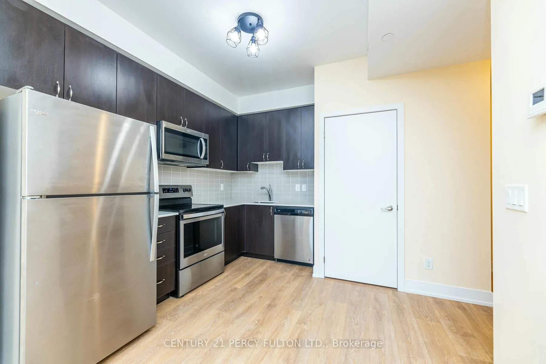 Photo 13 of Unit 2308, 1255 Bayly Street, Pickering, Bay Ridges — HOMEH
