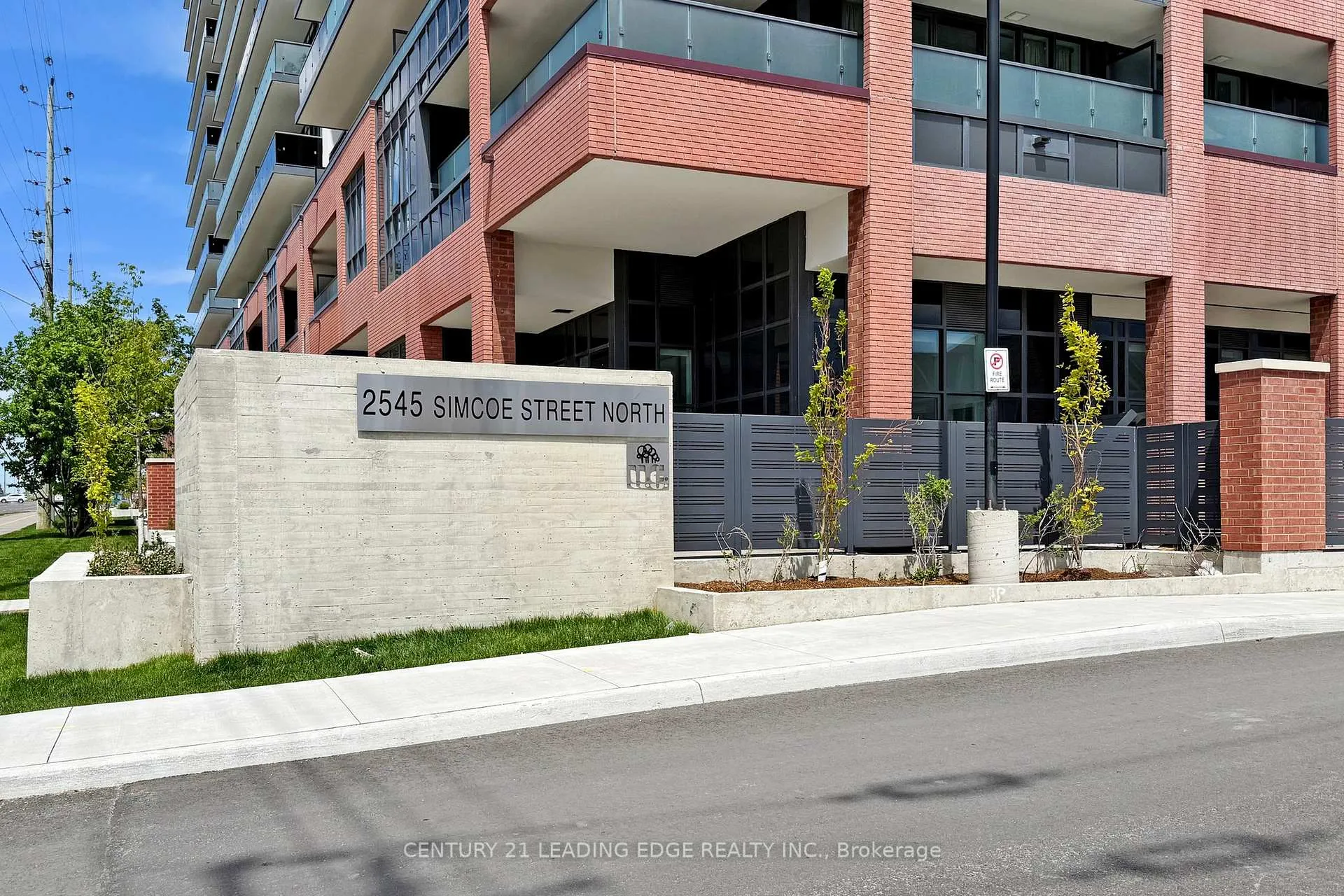 Photo 2 of Unit 2503, 2545 Simcoe Street N, Oshawa, Windfields — HOMEH