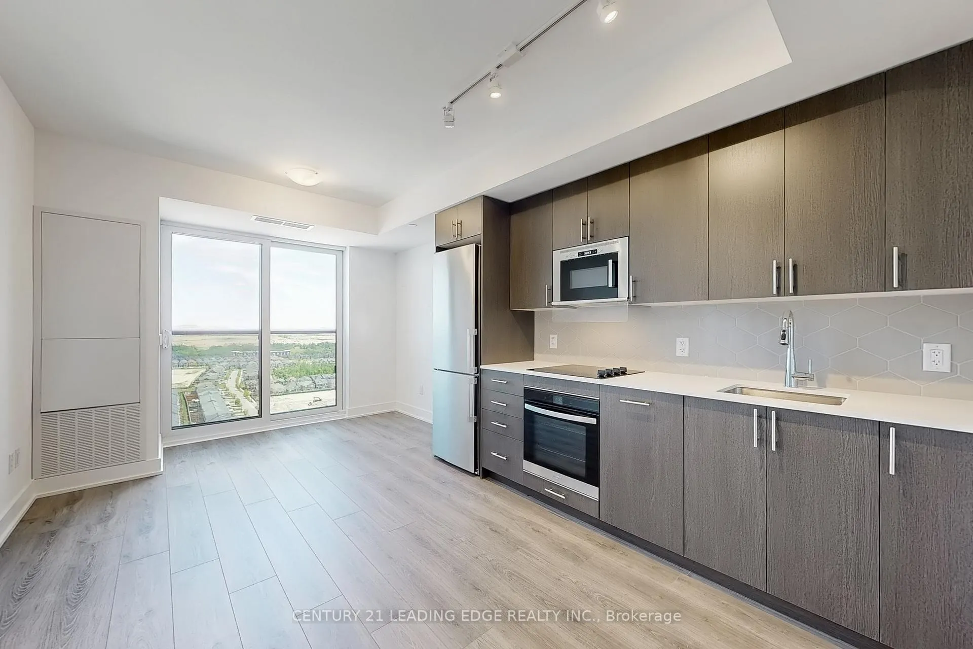 Photo 8 of Unit 2503, 2545 Simcoe Street N, Oshawa, Windfields — HOMEH