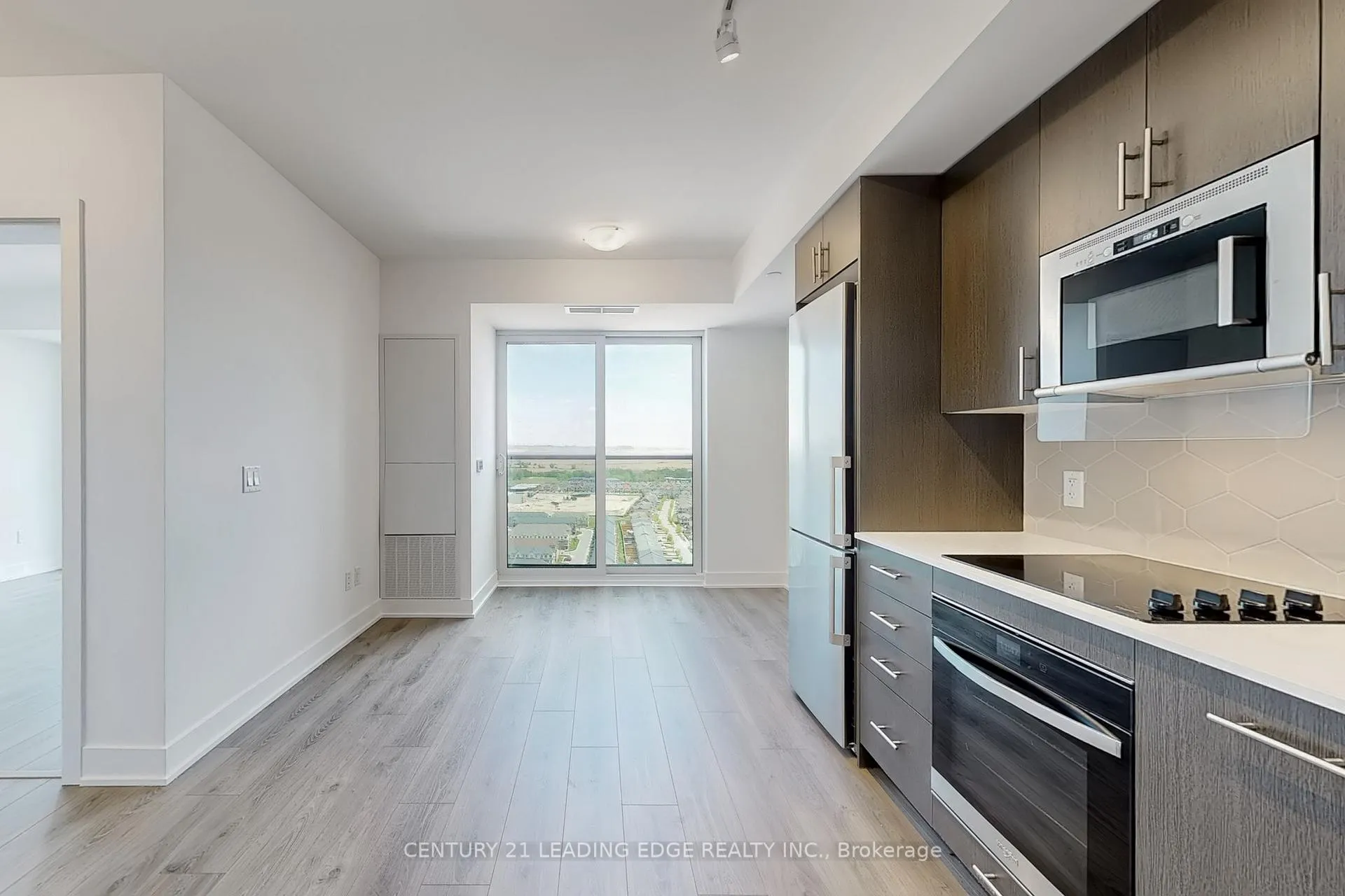Photo 9 of Unit 2503, 2545 Simcoe Street N, Oshawa, Windfields — HOMEH