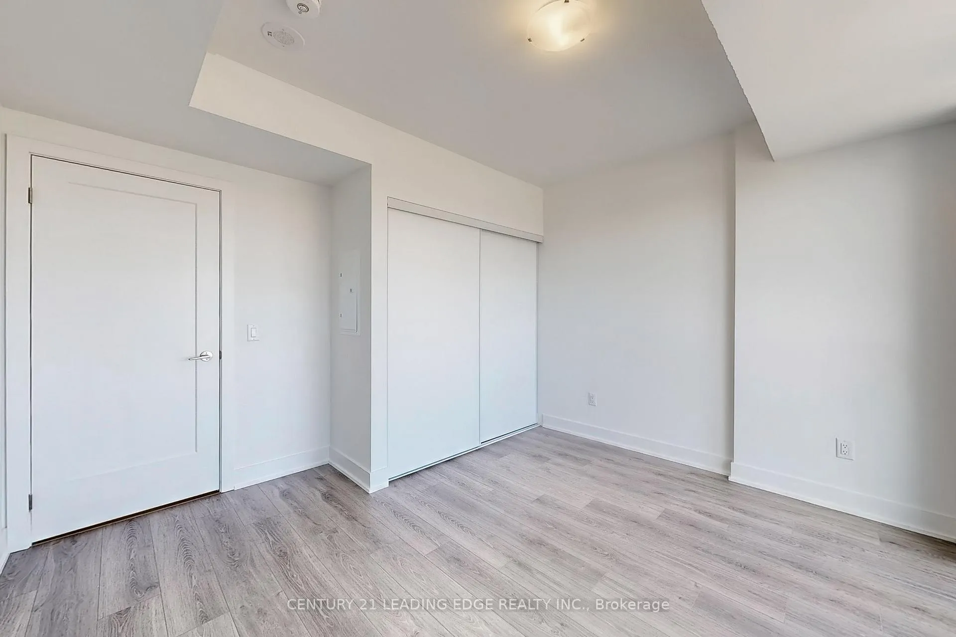Photo 21 of Unit 2503, 2545 Simcoe Street N, Oshawa, Windfields — HOMEH