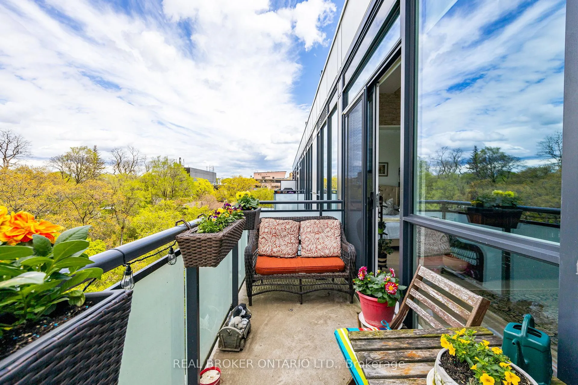 Photo 34 of Unit 609, 630 Kingston Road, Toronto, The Beaches — HOMEH