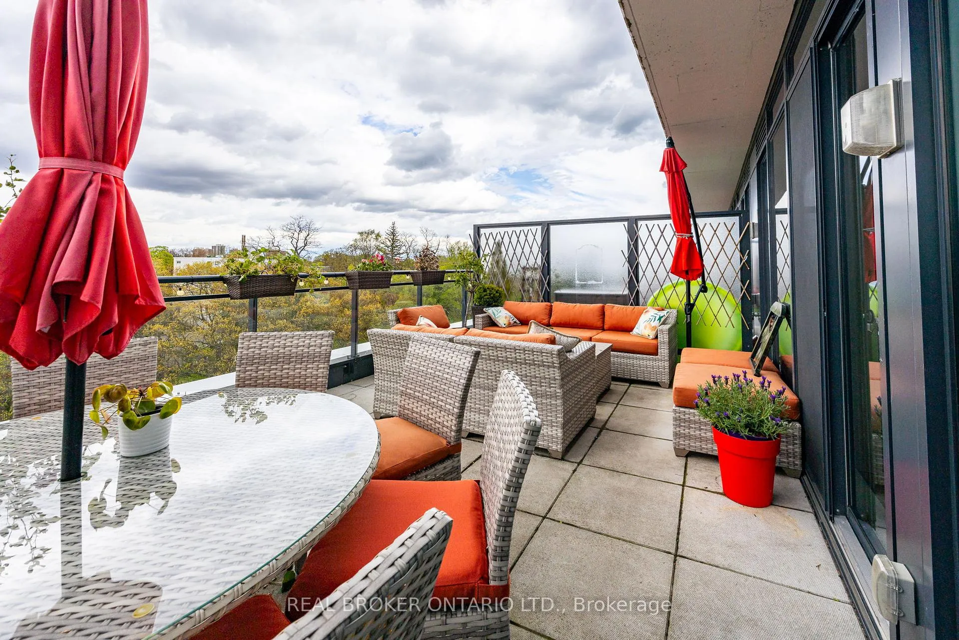 Photo 36 of Unit 609, 630 Kingston Road, Toronto, The Beaches — HOMEH