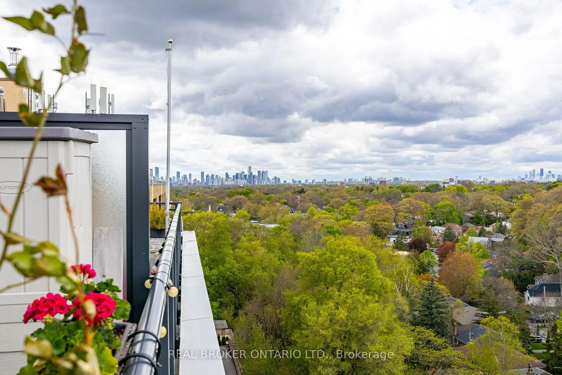 Photo 39 of Unit 609, 630 Kingston Road, Toronto, The Beaches — HOMEH