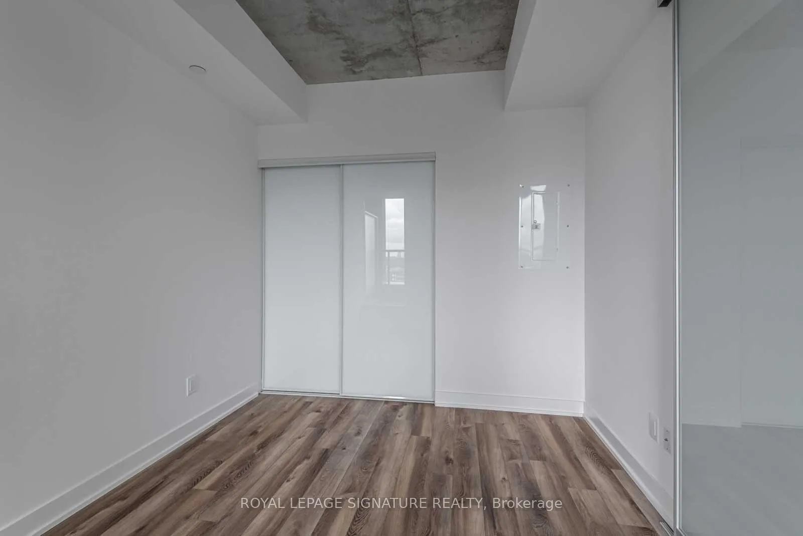 Photo 11 of Unit 824, 30 Baseball Place, Toronto, South Riverdale — HOMEH