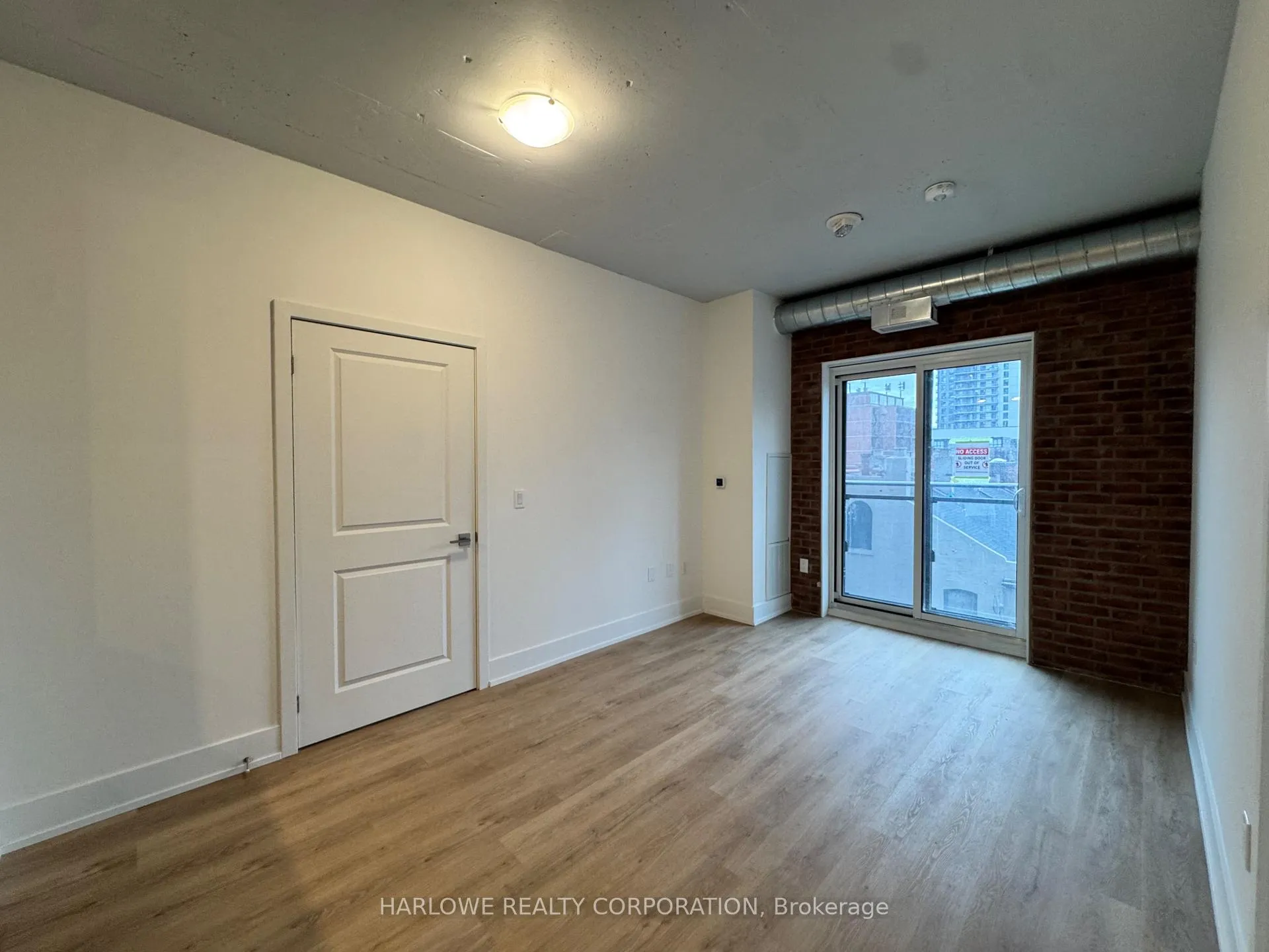 Photo 2 of Unit 303, 206 King Street W, Hamilton, Central — HOMEH